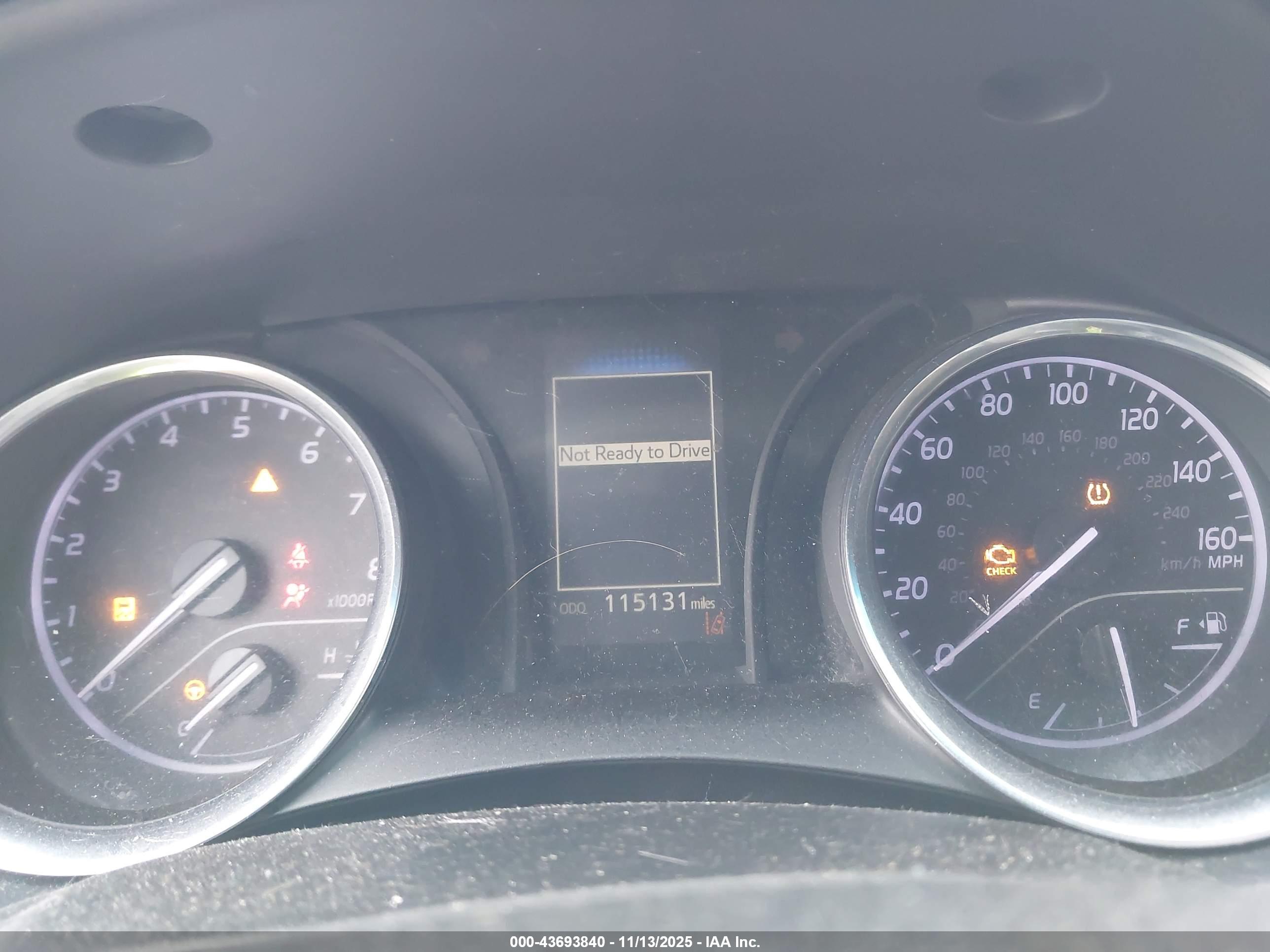 TOYOTA CAMRY image 7