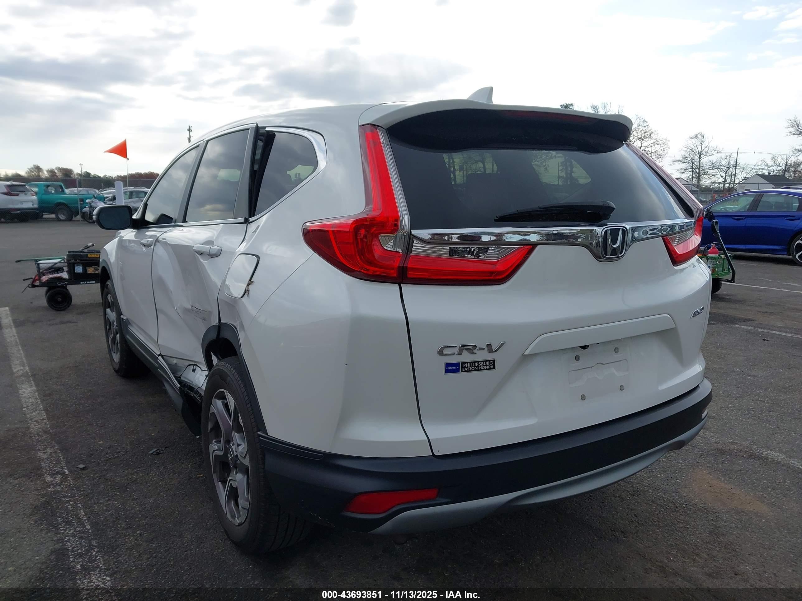 HONDA CR-V image 3