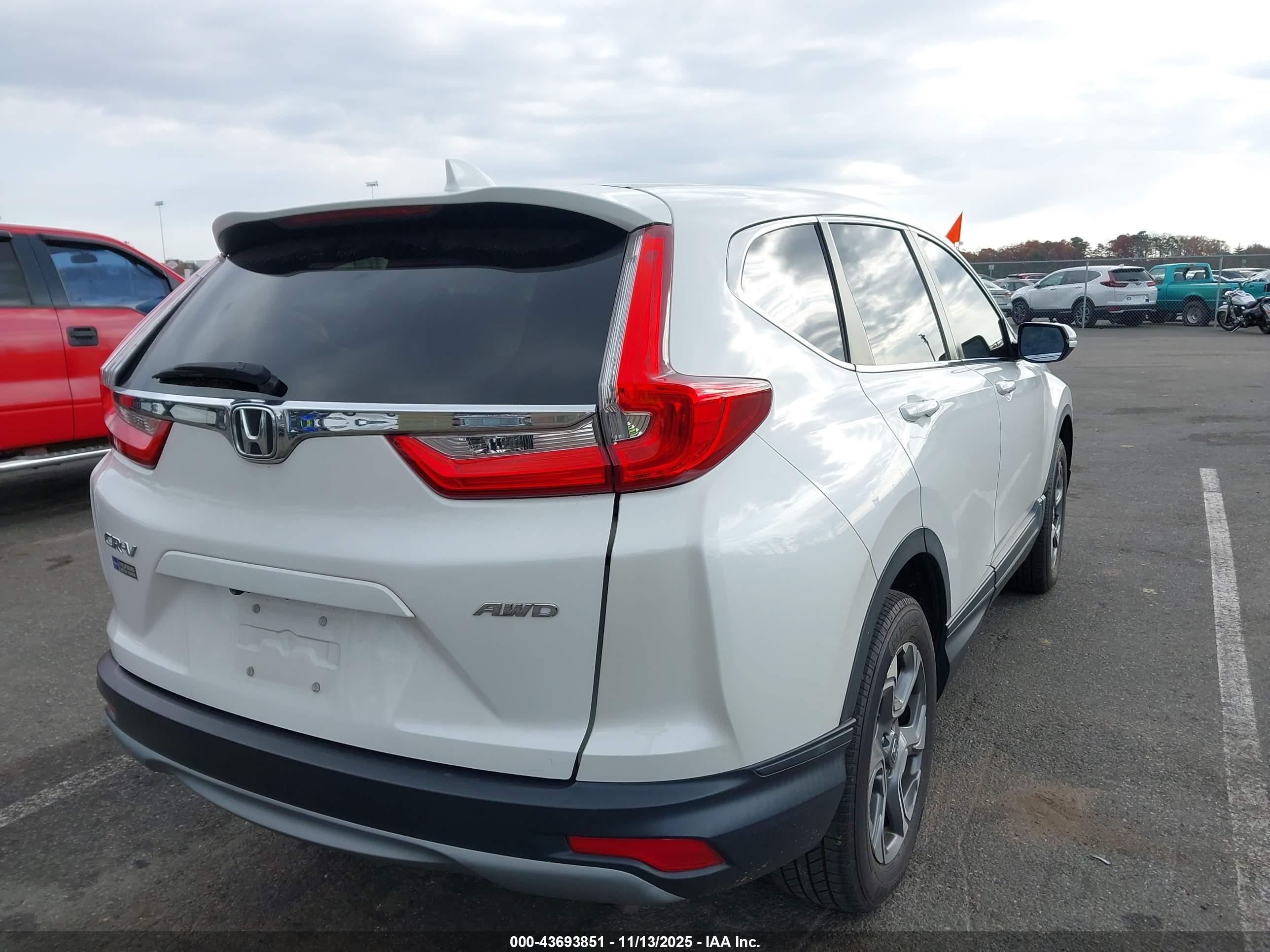 HONDA CR-V image 4