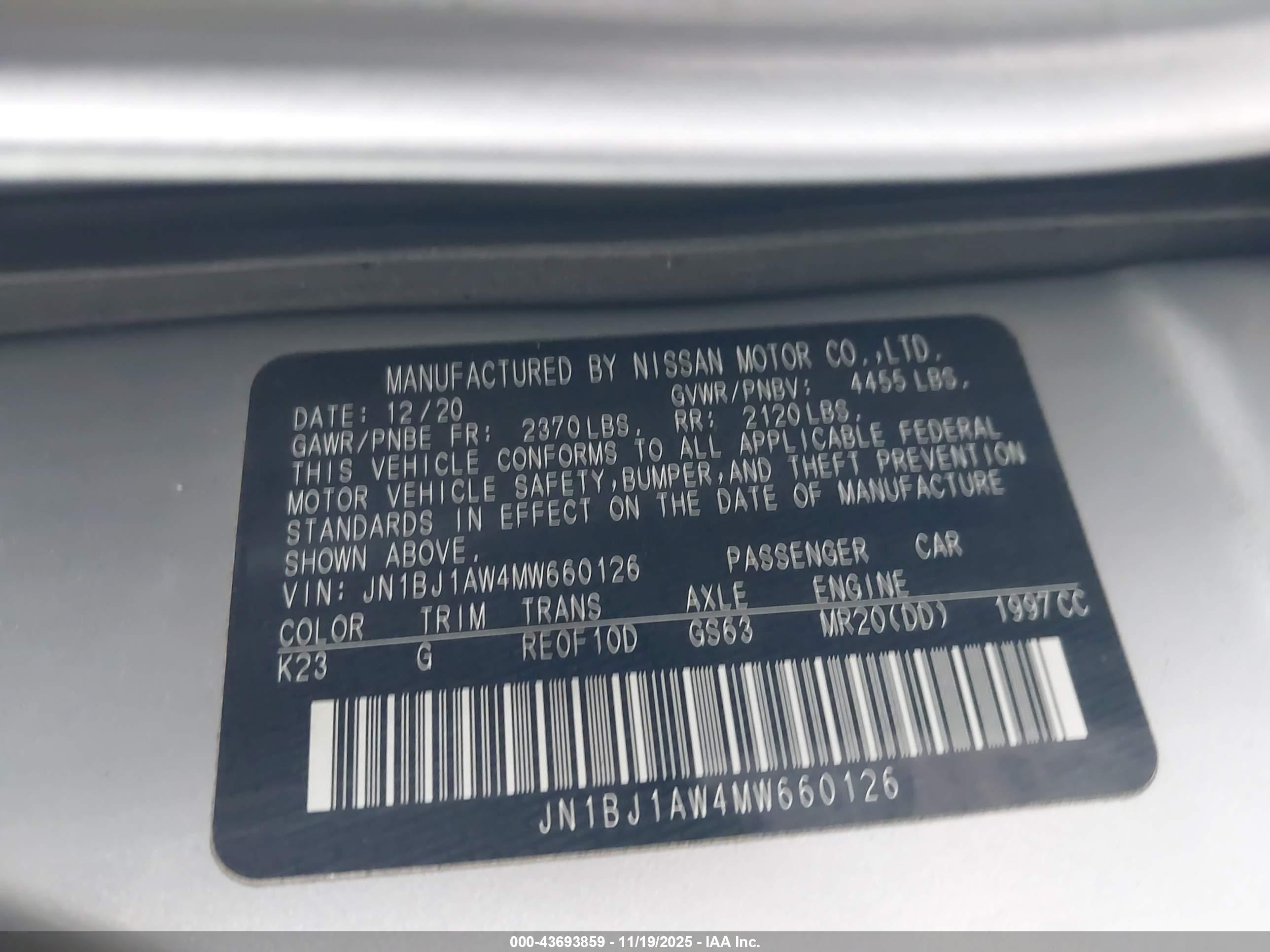 NISSAN ROGUE image 9
