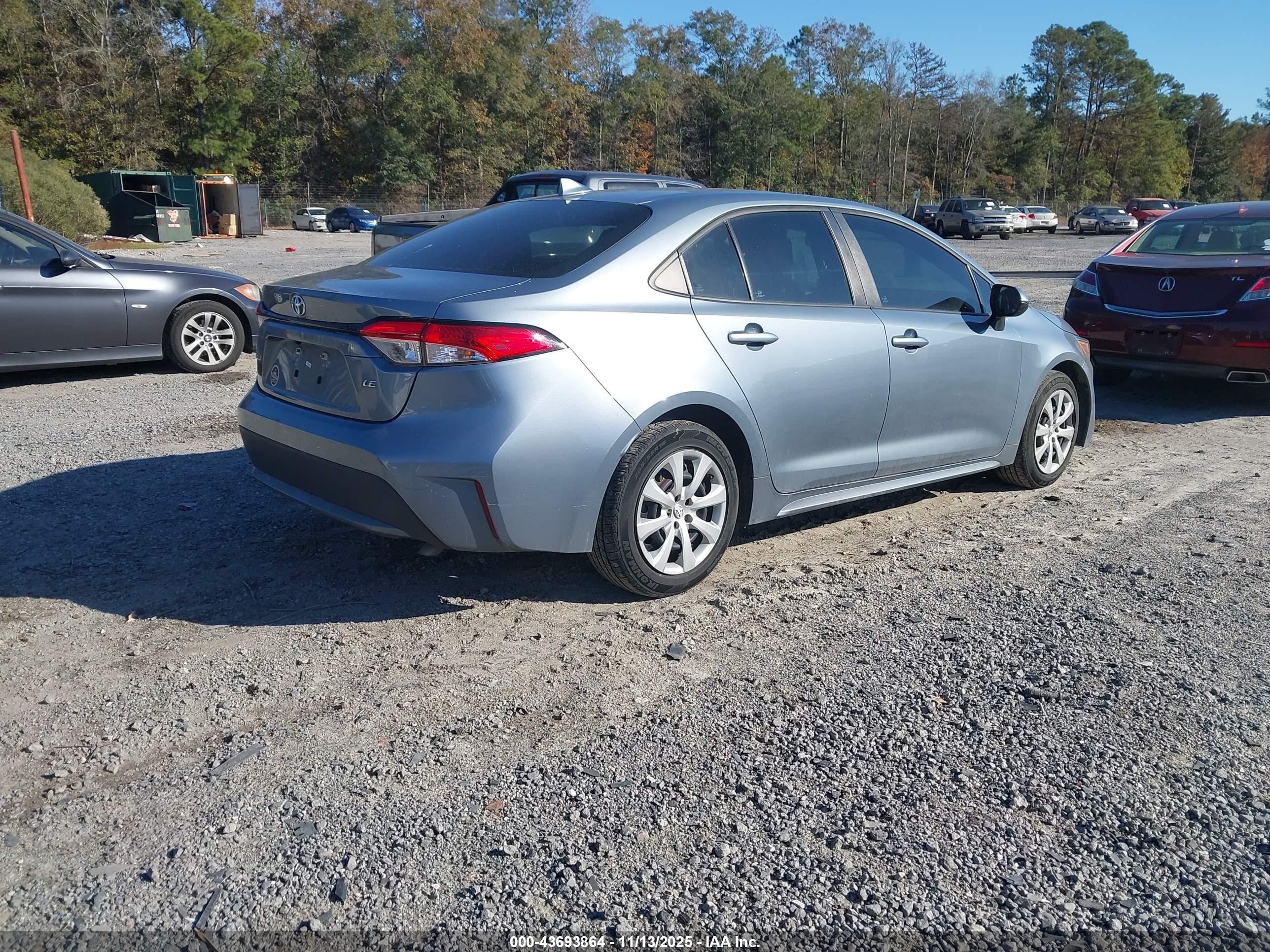 TOYOTA COROLLA image 4