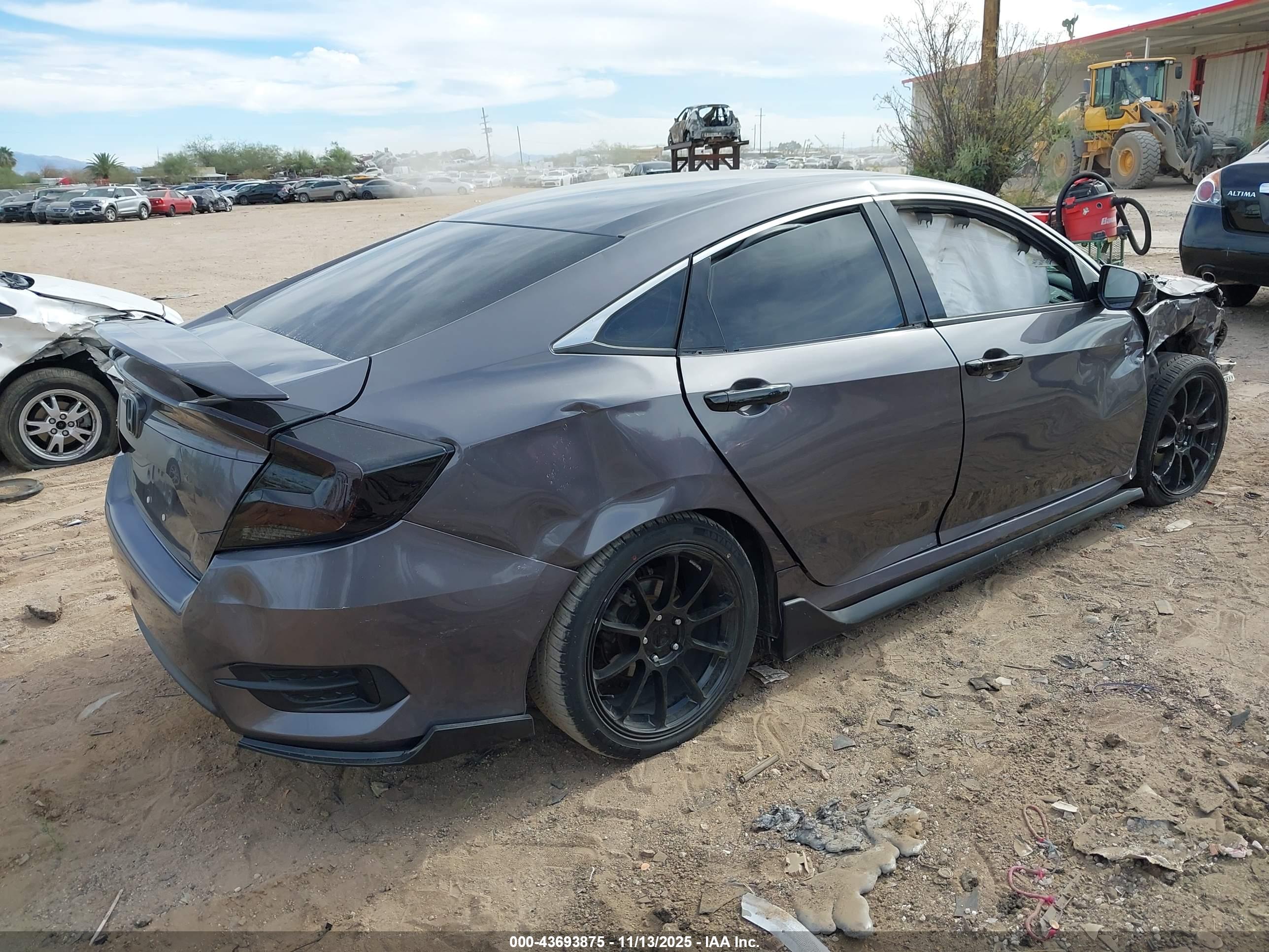HONDA CIVIC image 4