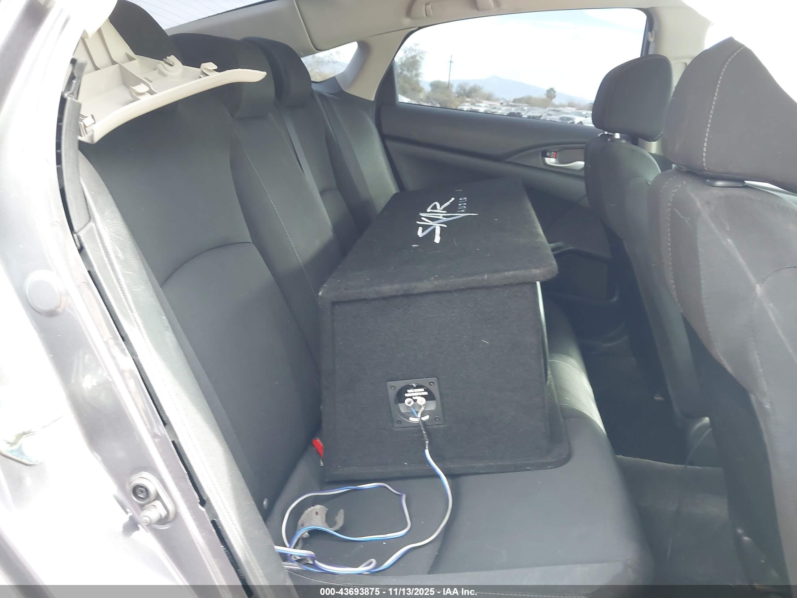 HONDA CIVIC image 8