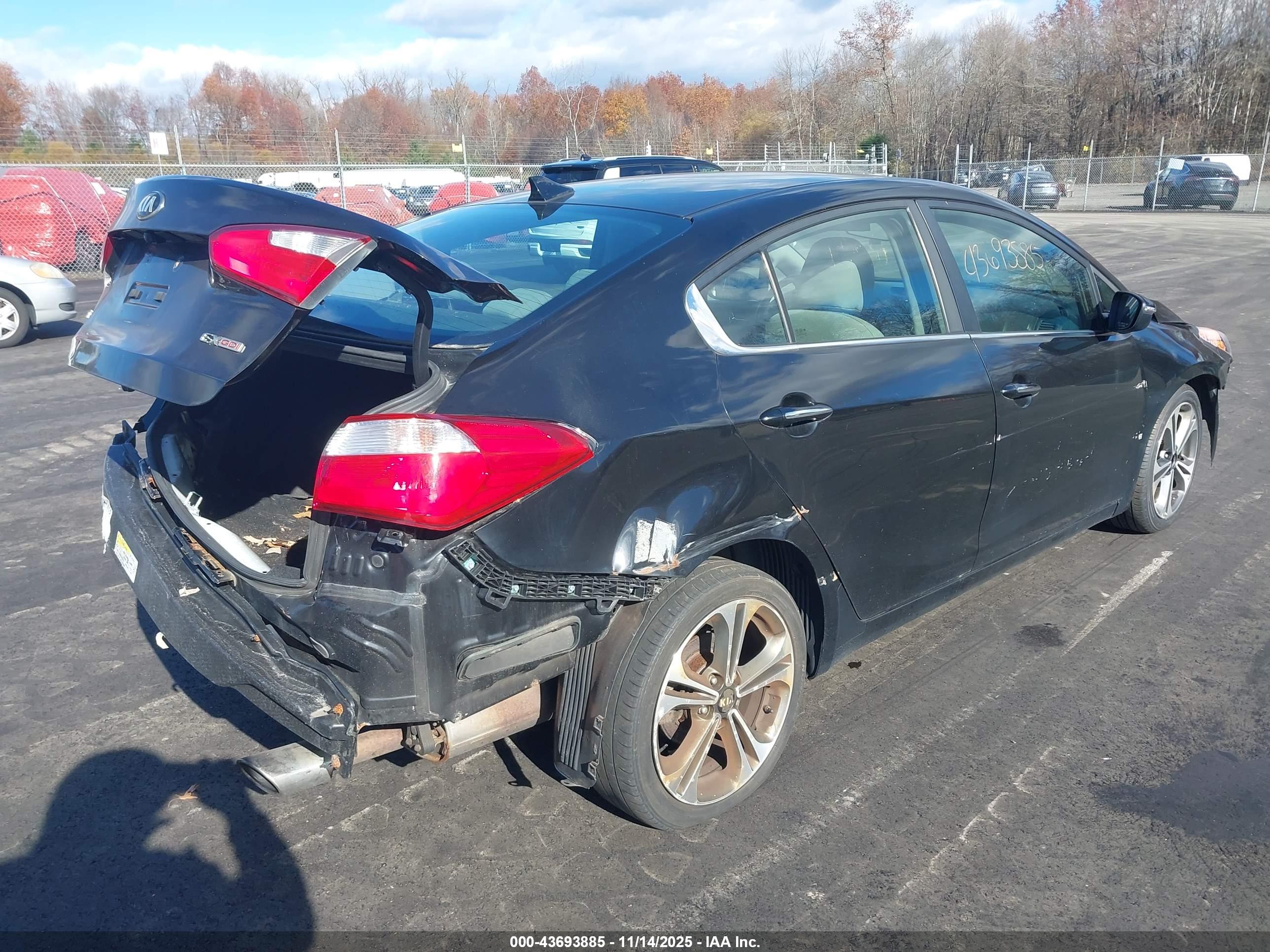 KIA FORTE image 4