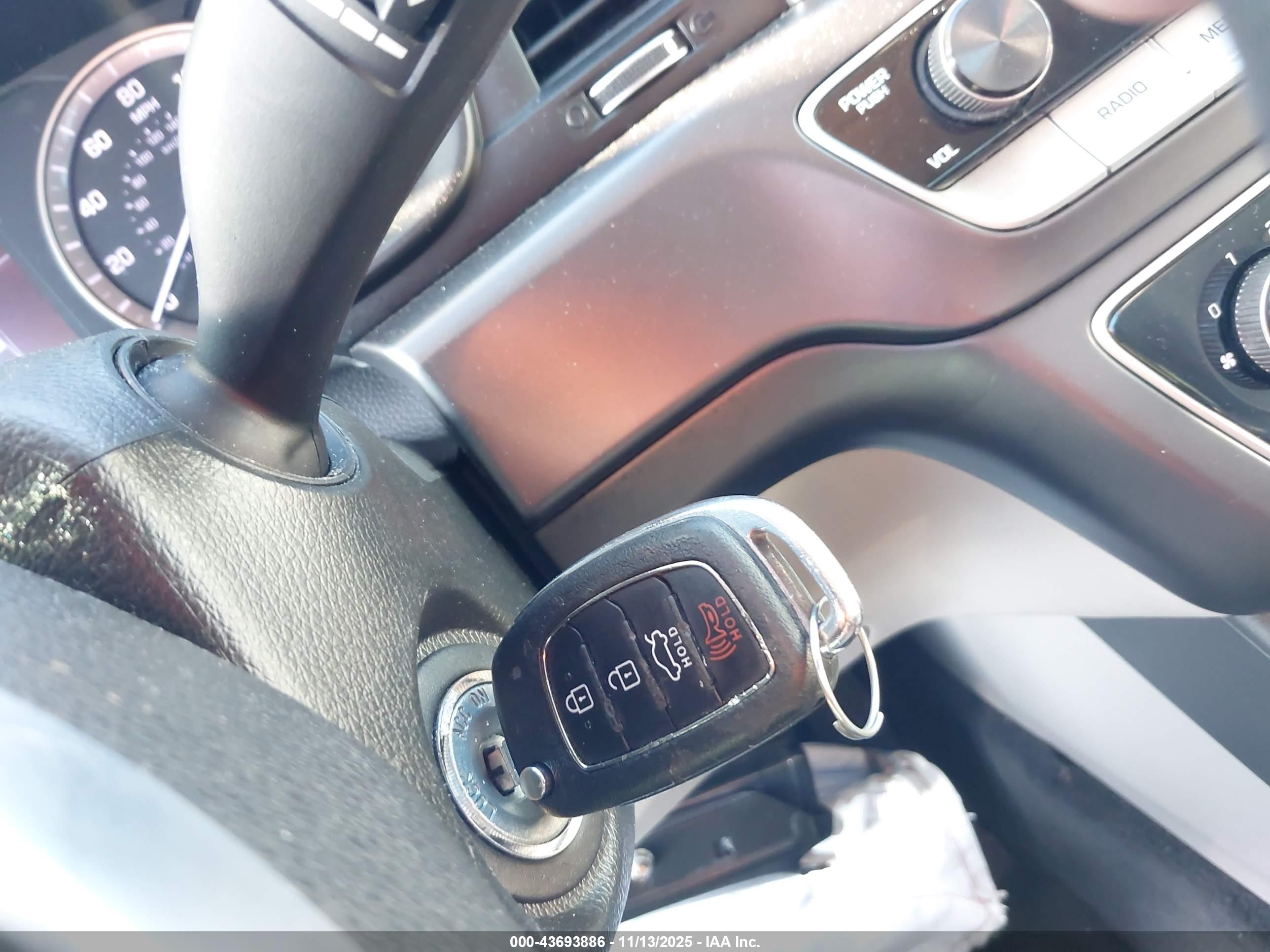 HYUNDAI SONATA image 11