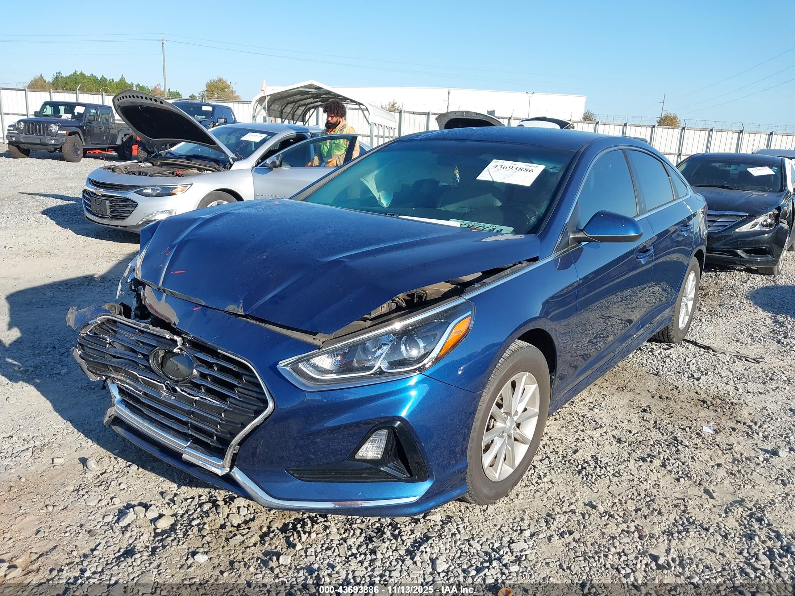 HYUNDAI SONATA image 6