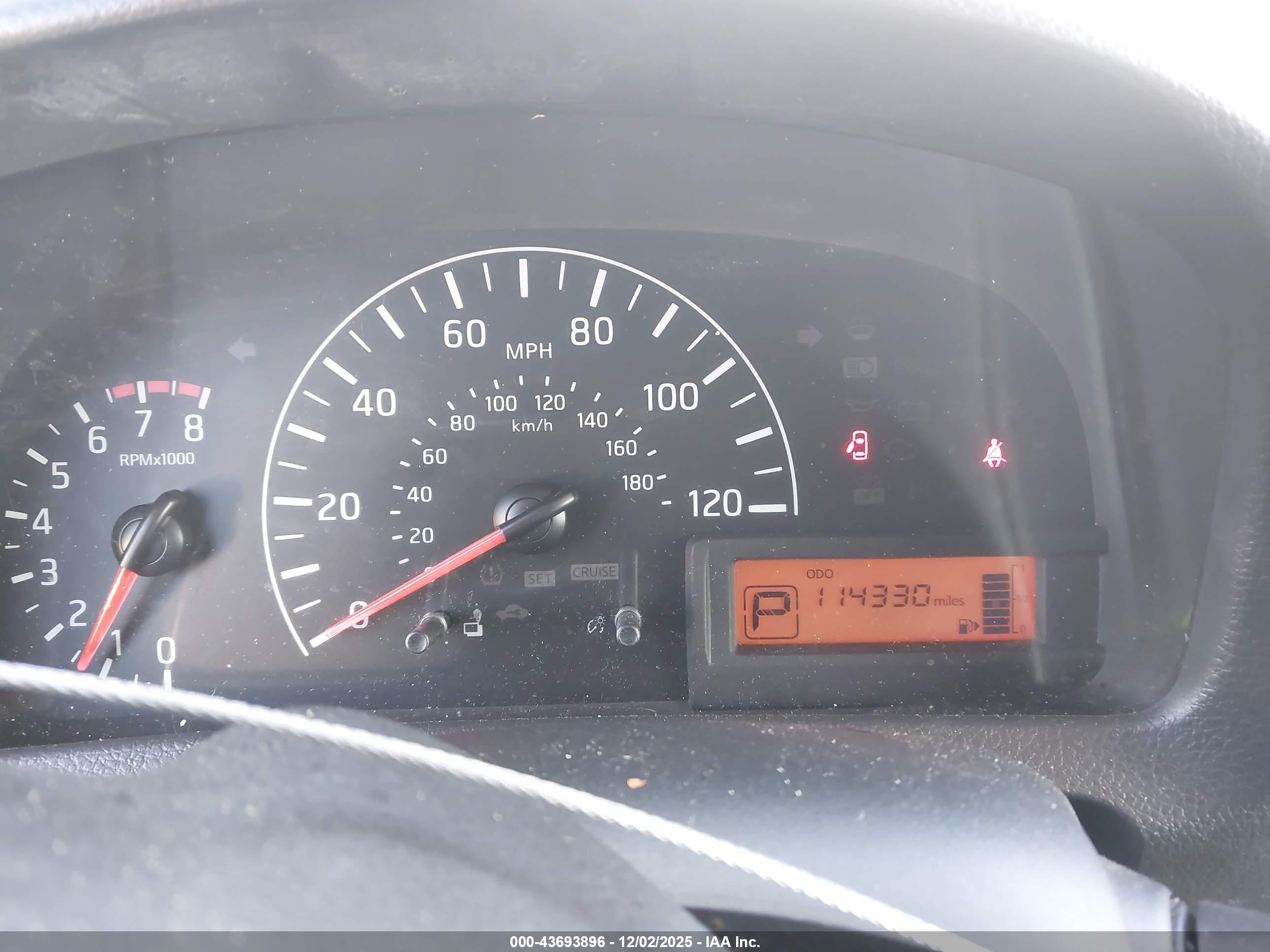 NISSAN NV200 image 7