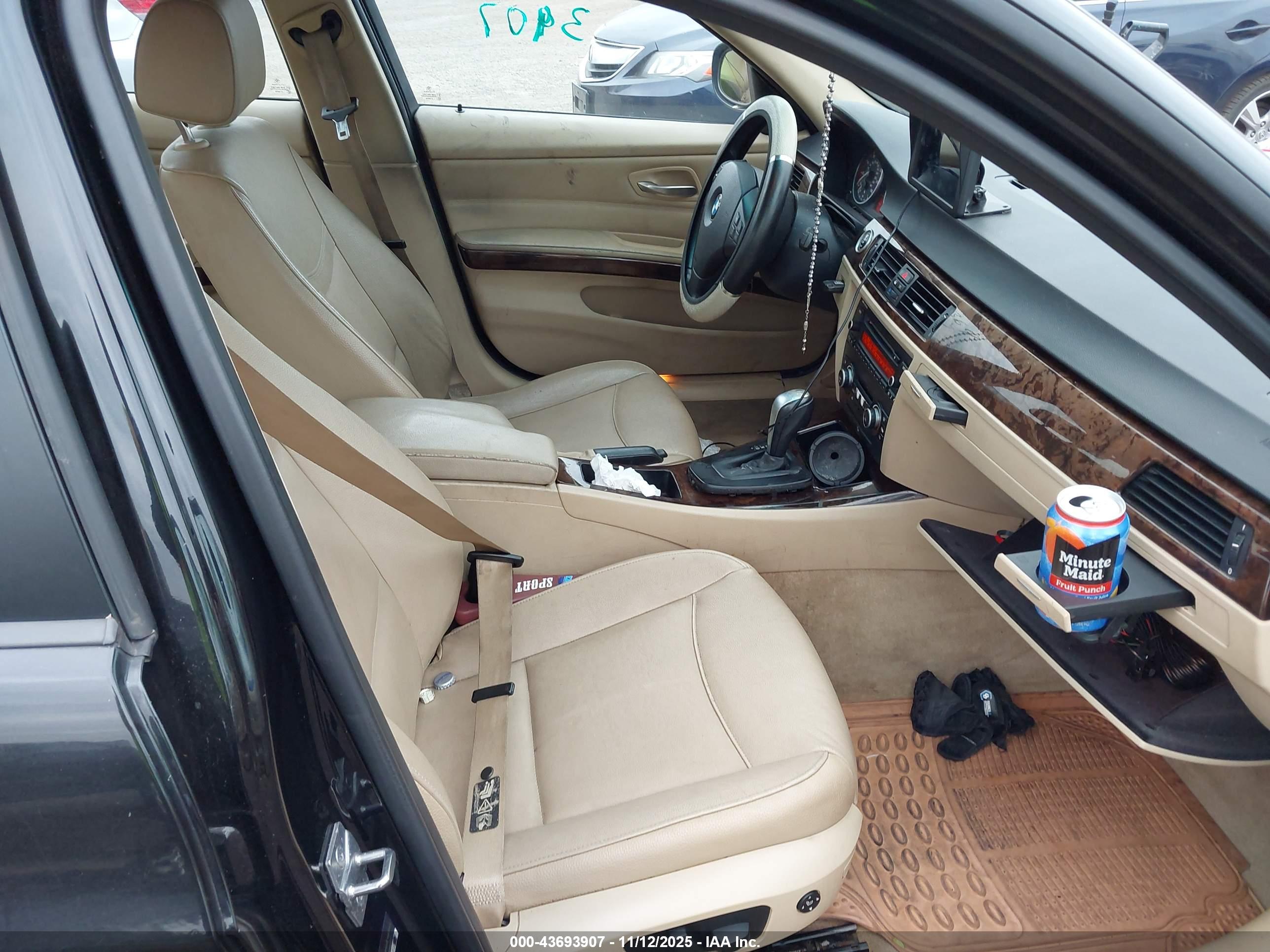 BMW 328I image 5