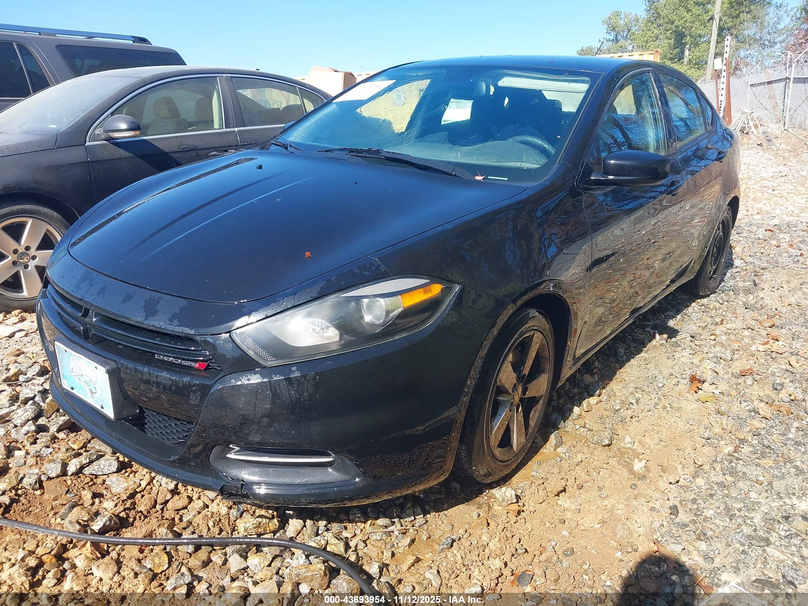 DODGE DART image 2