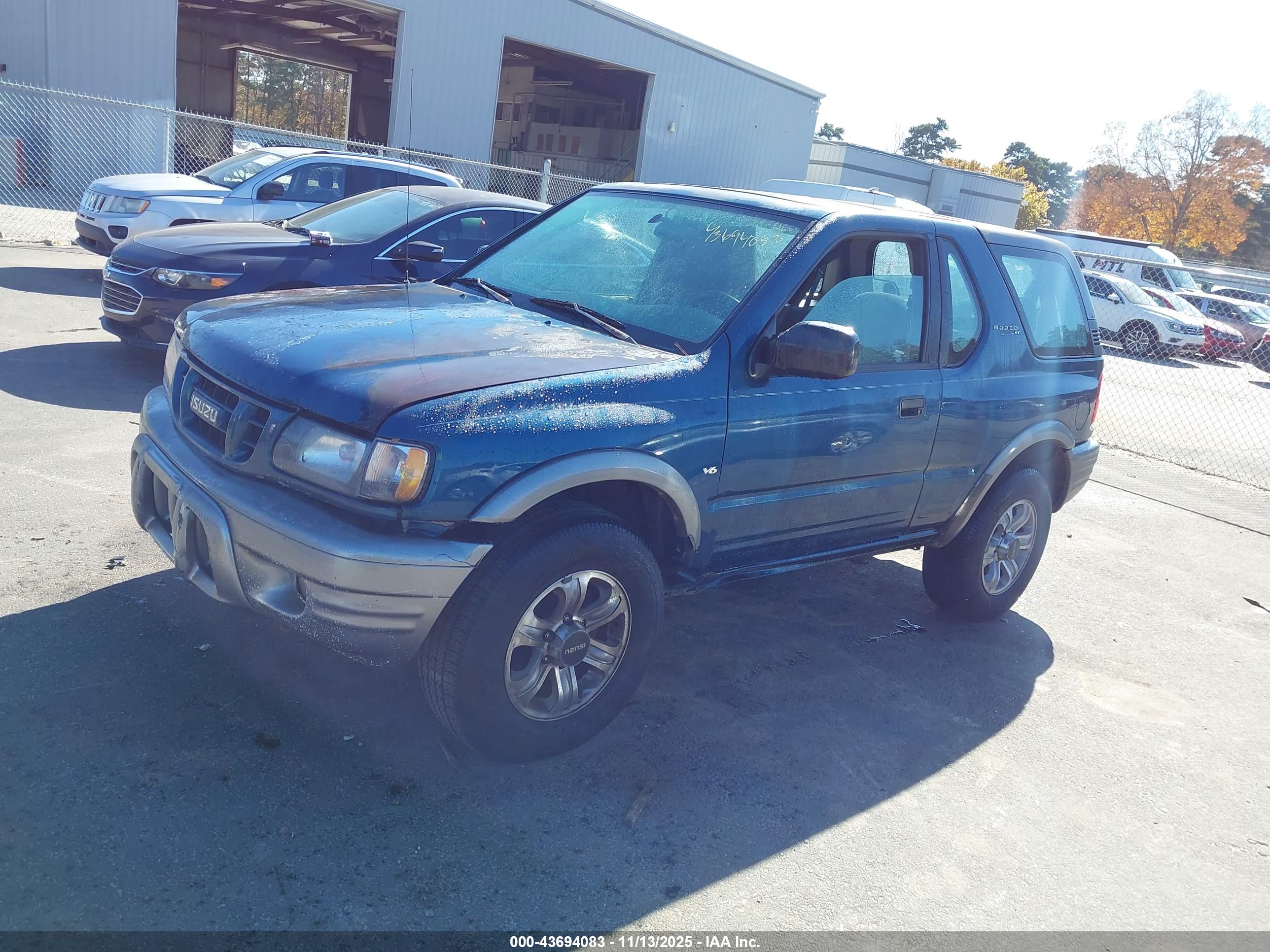 ISUZU RODEO image 2