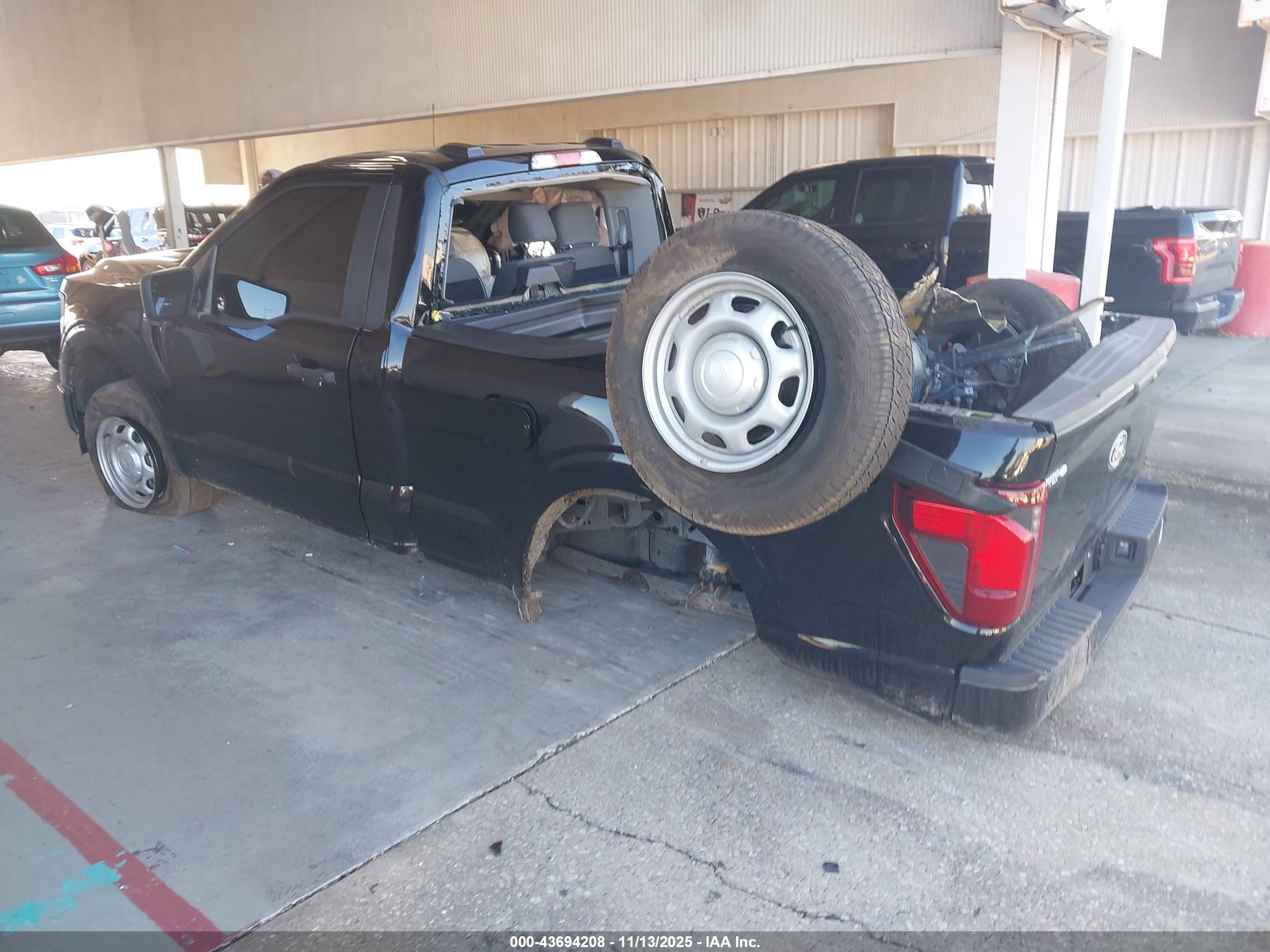 FORD F-150 image 3