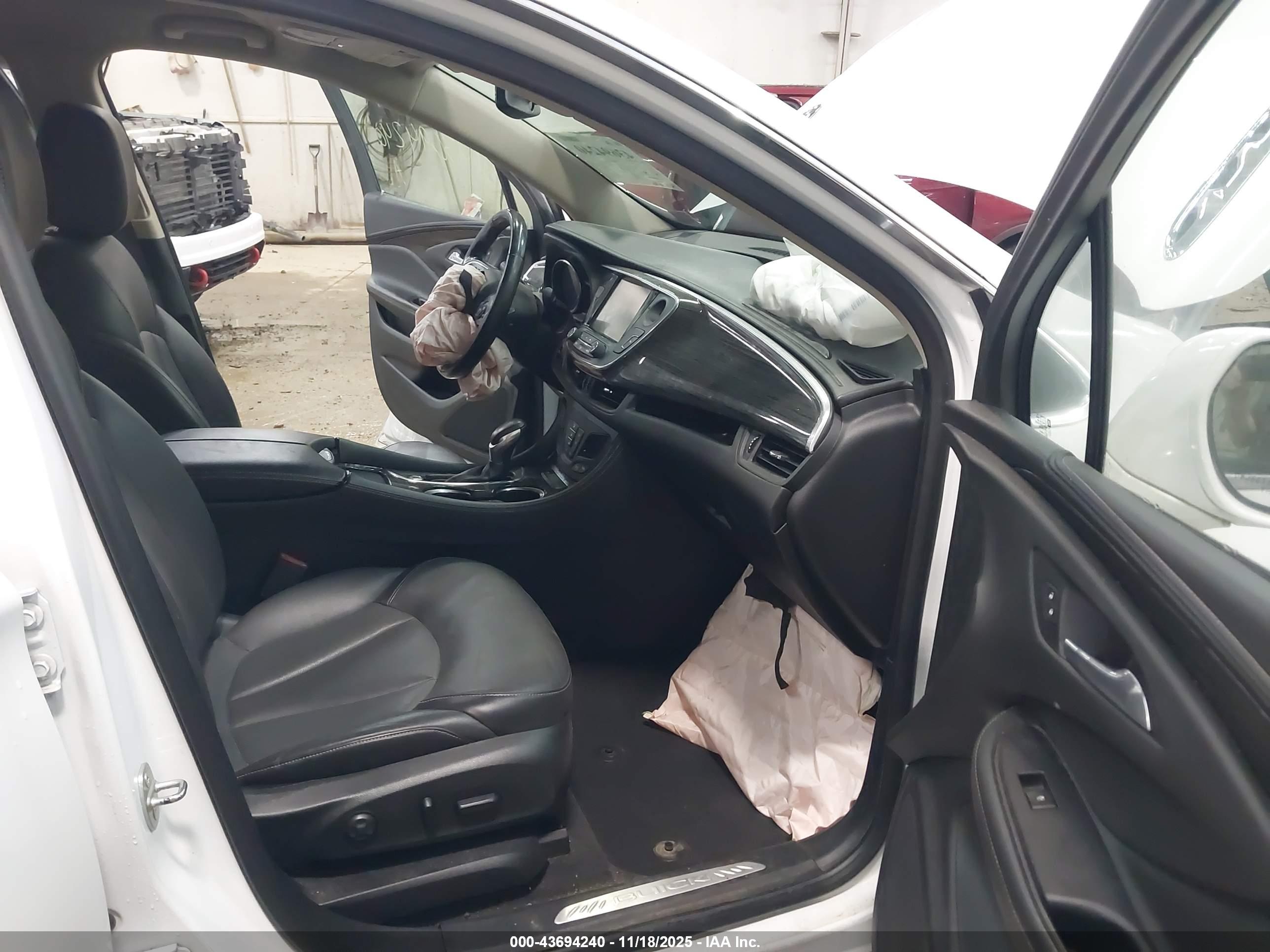 BUICK ENVISION image 5