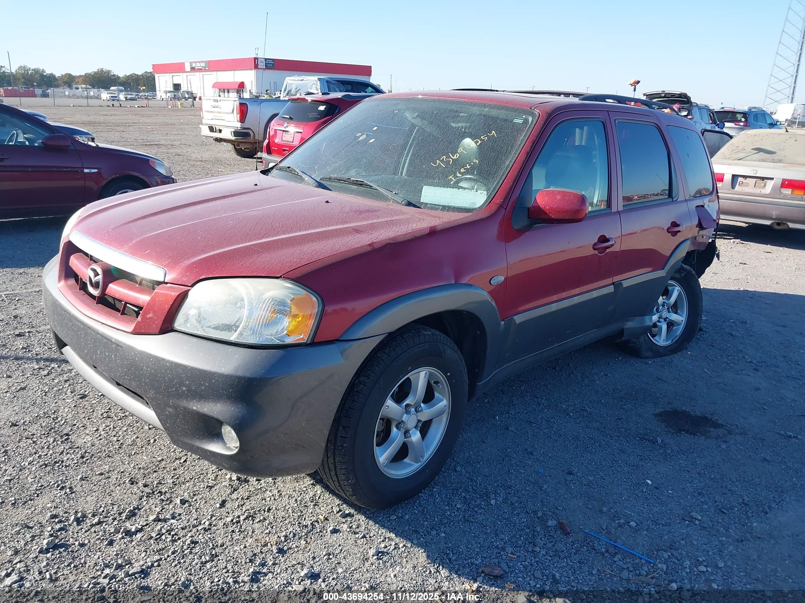 MAZDA TRIBUTE image 2
