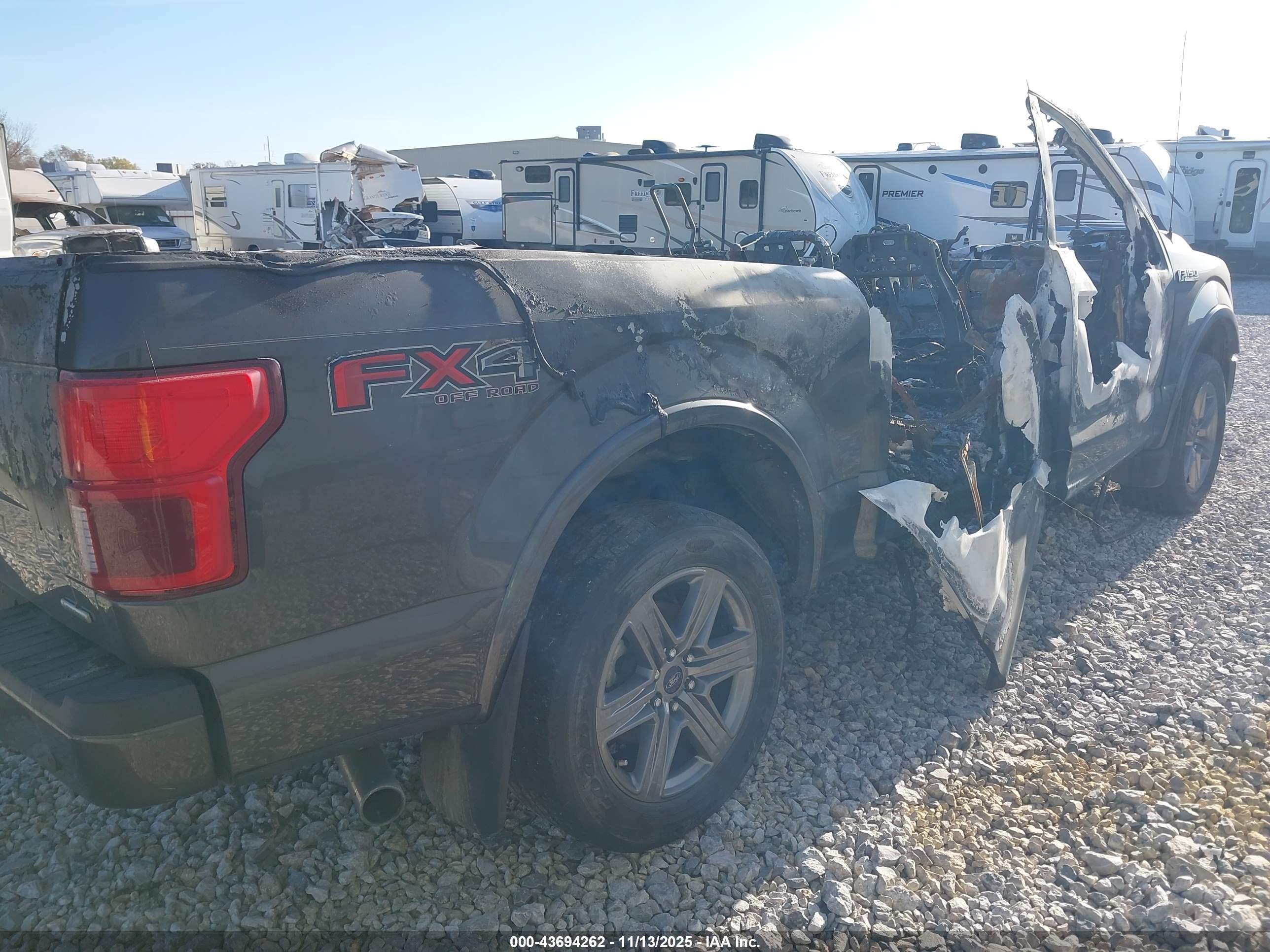 FORD F-150 image 4