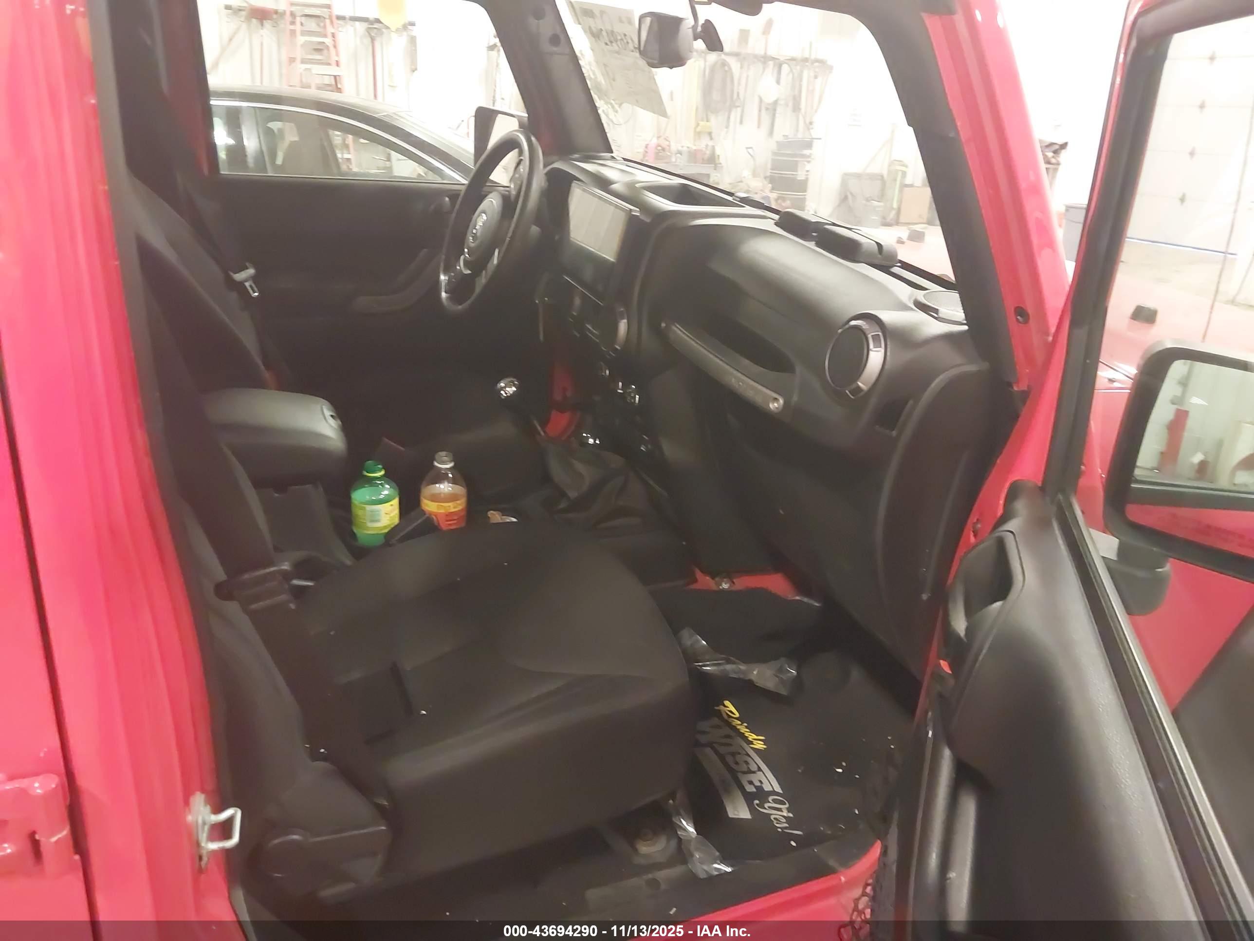 JEEP WRANGLER image 5