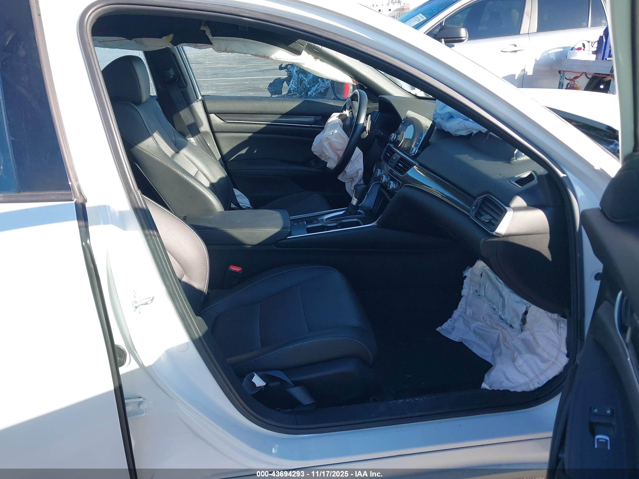HONDA ACCORD image 5