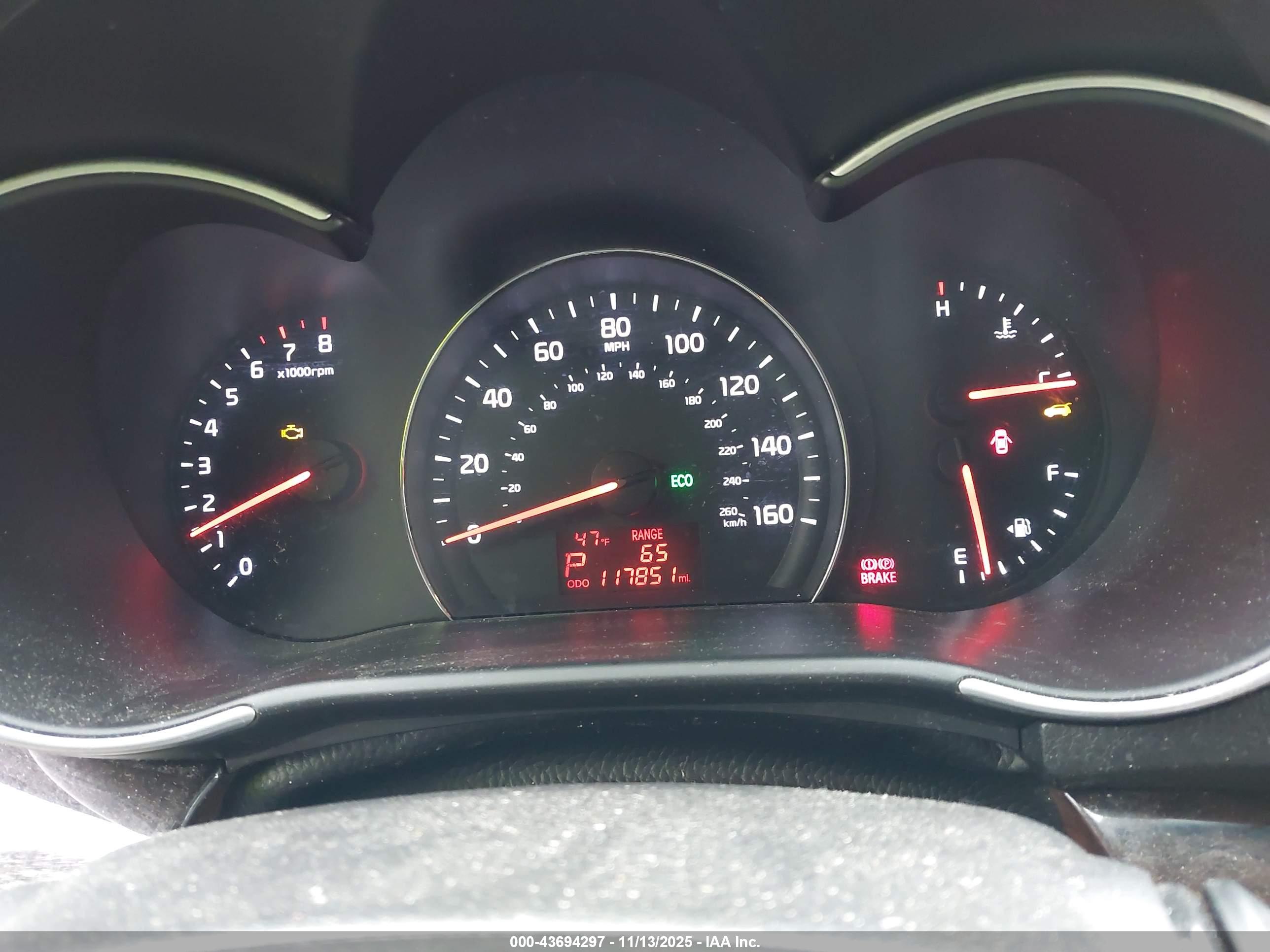 KIA SORENTO image 7