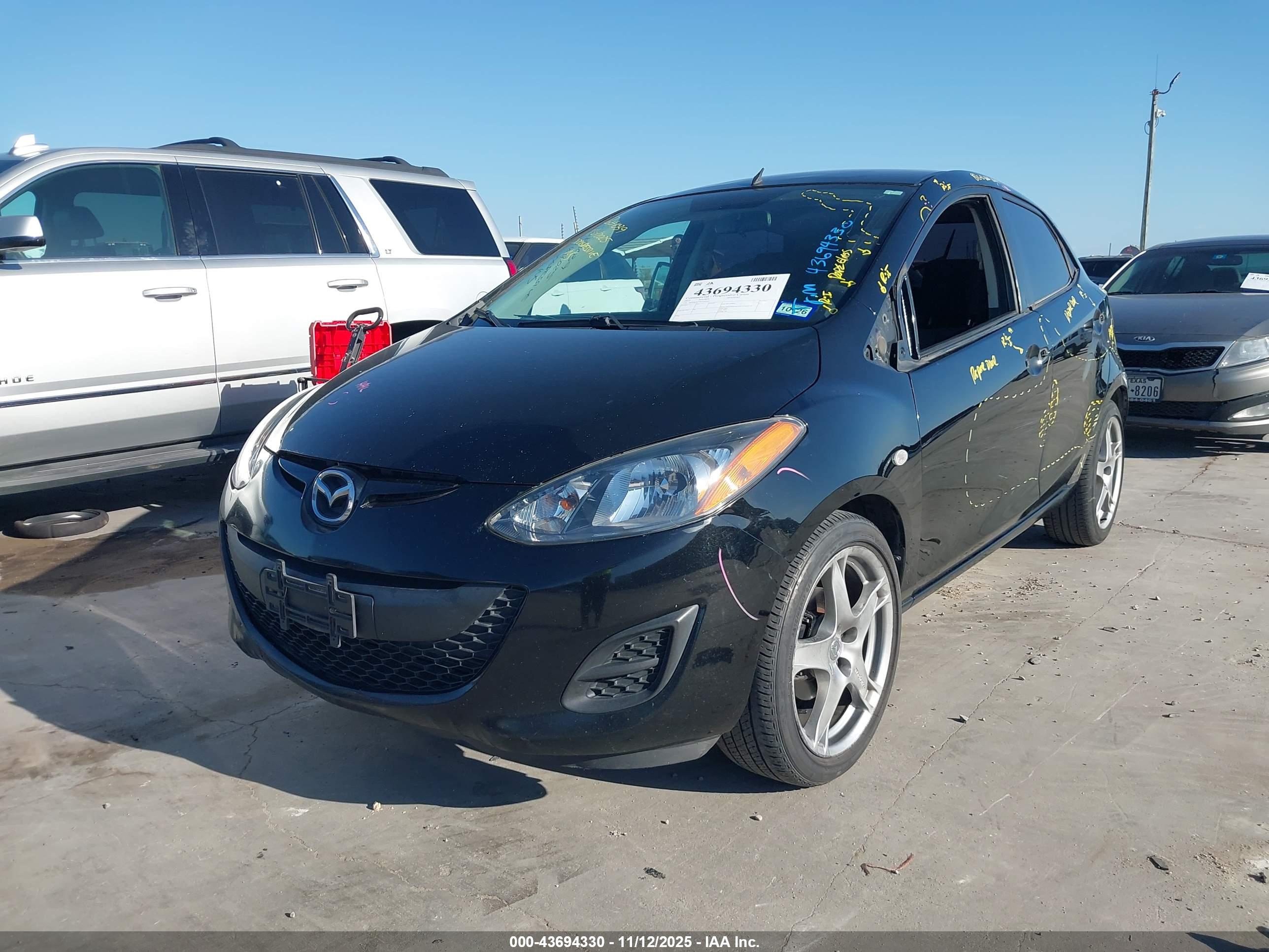 MAZDA MAZDA2 image 2