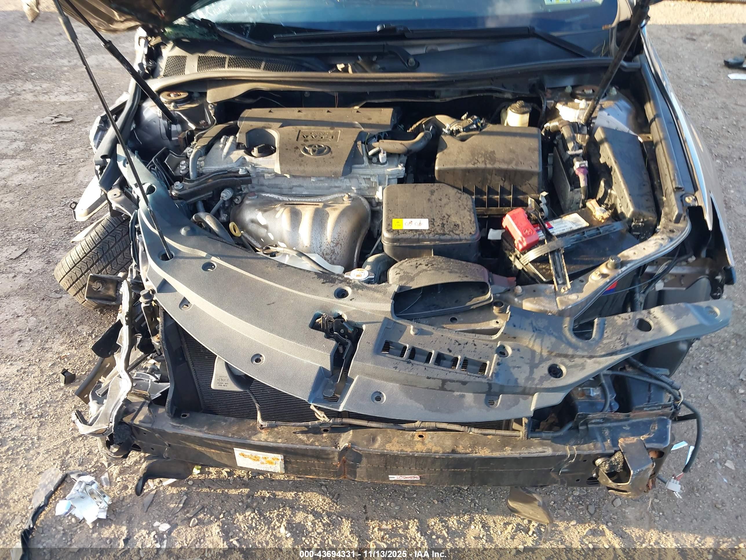 TOYOTA CAMRY image 10