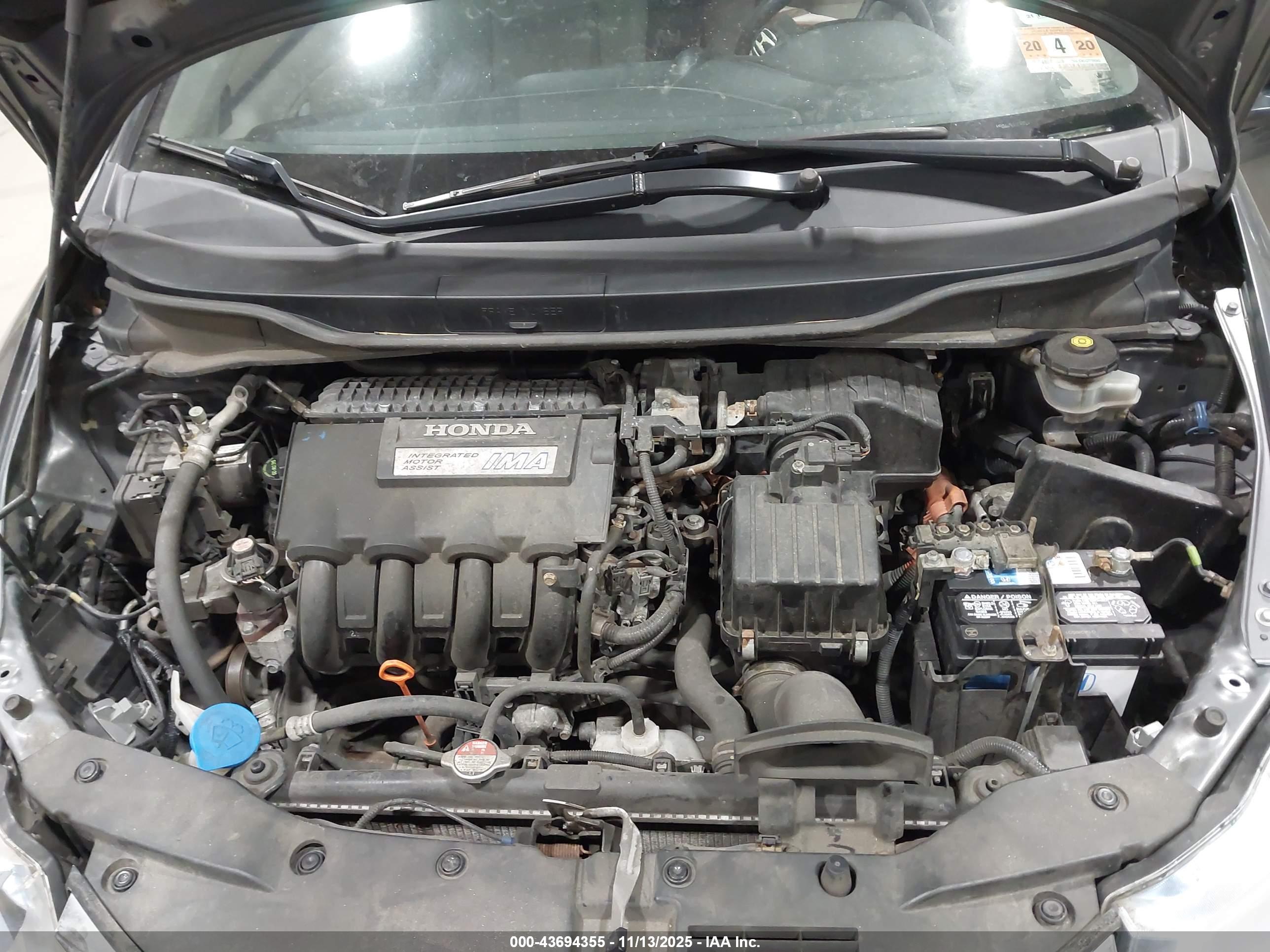 HONDA INSIGHT image 10
