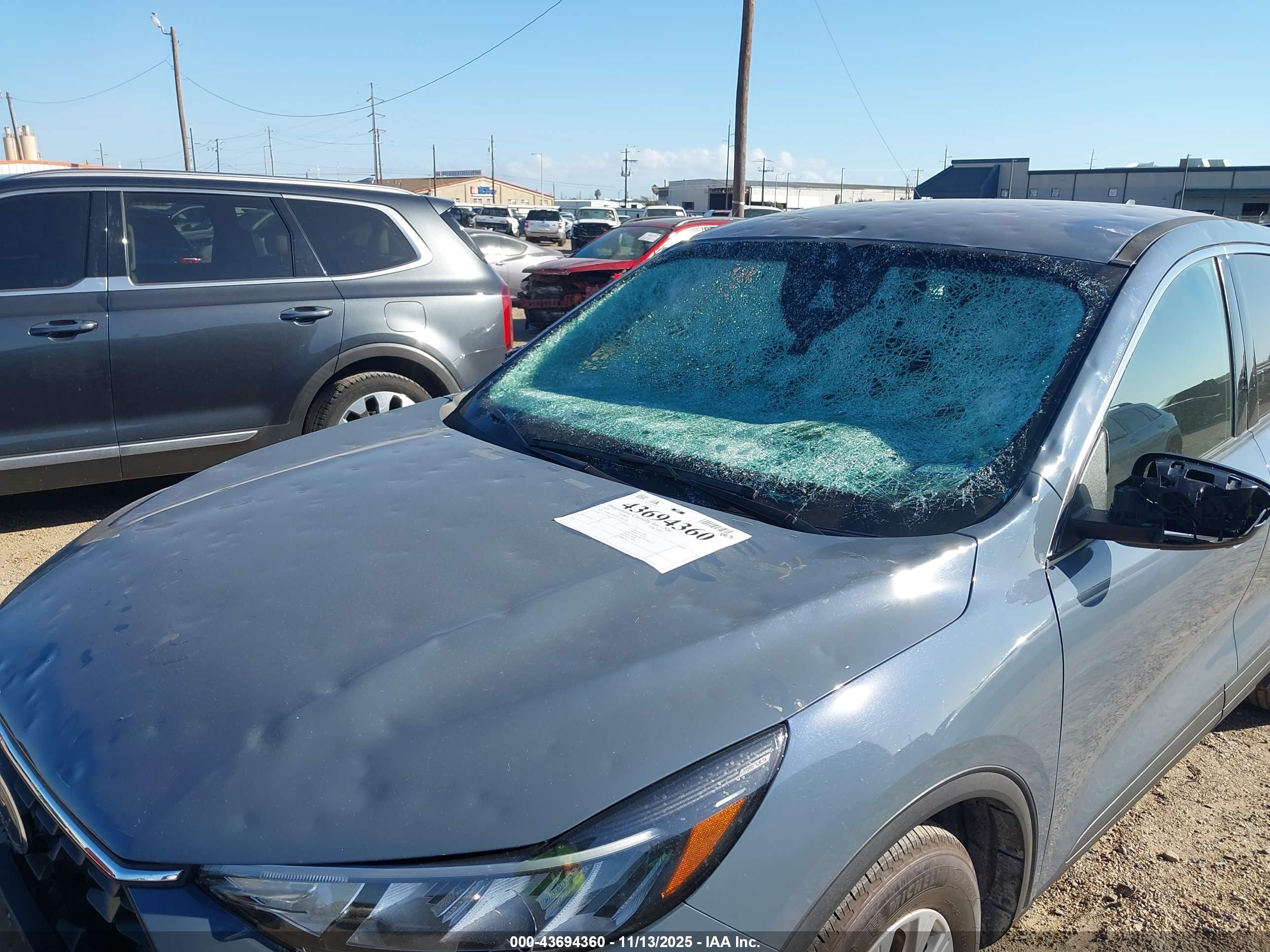 FORD ESCAPE image 6