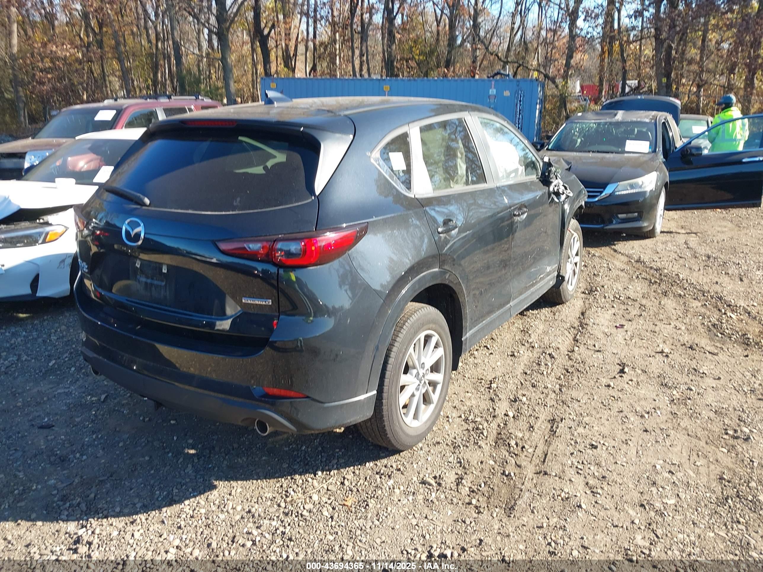 MAZDA CX-5 image 4