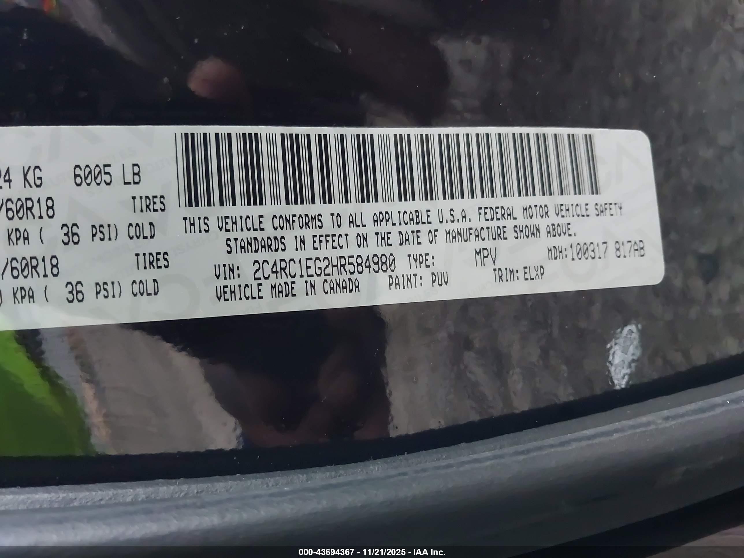 CHRYSLER PACIFICA image 9