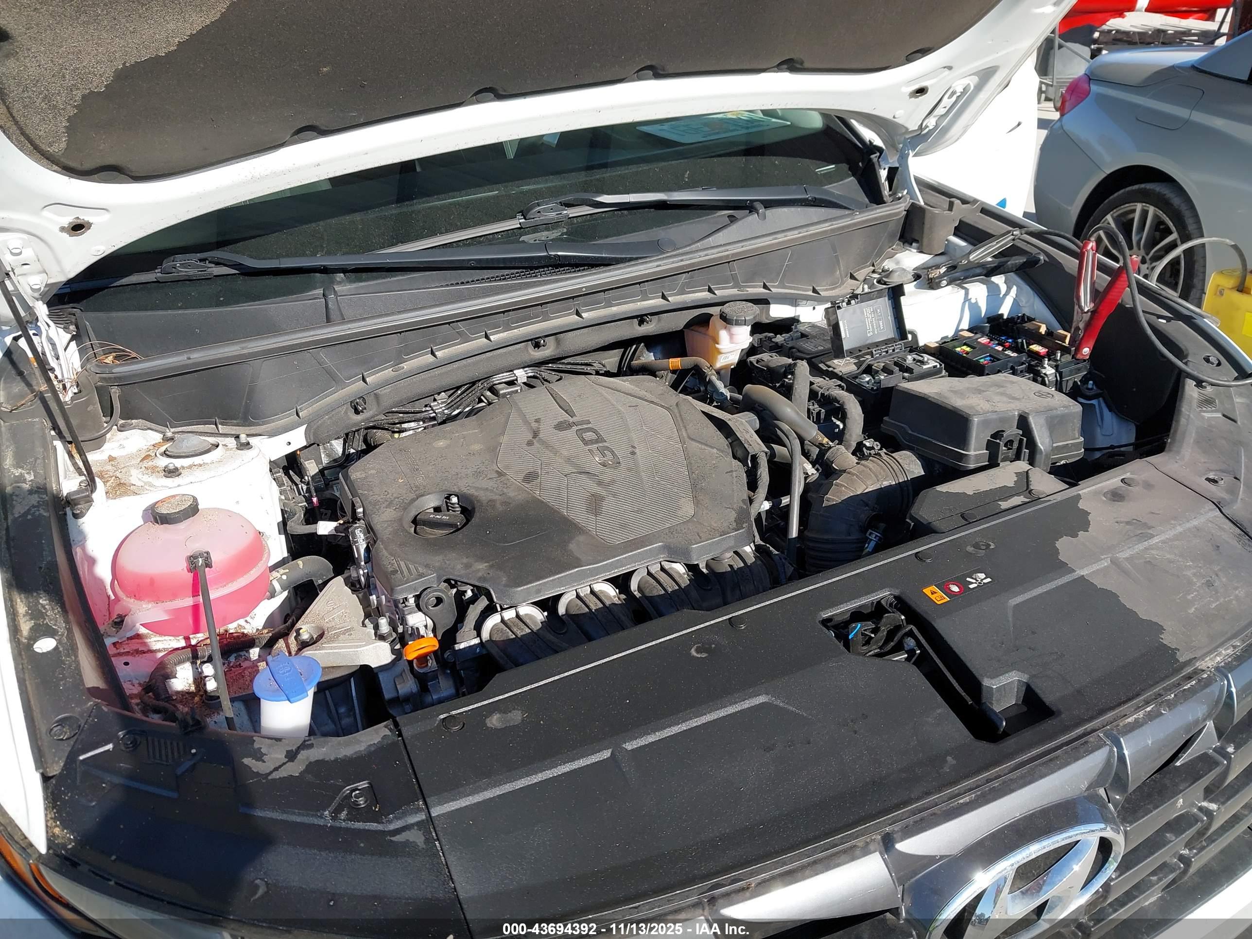 HYUNDAI TUCSON image 10