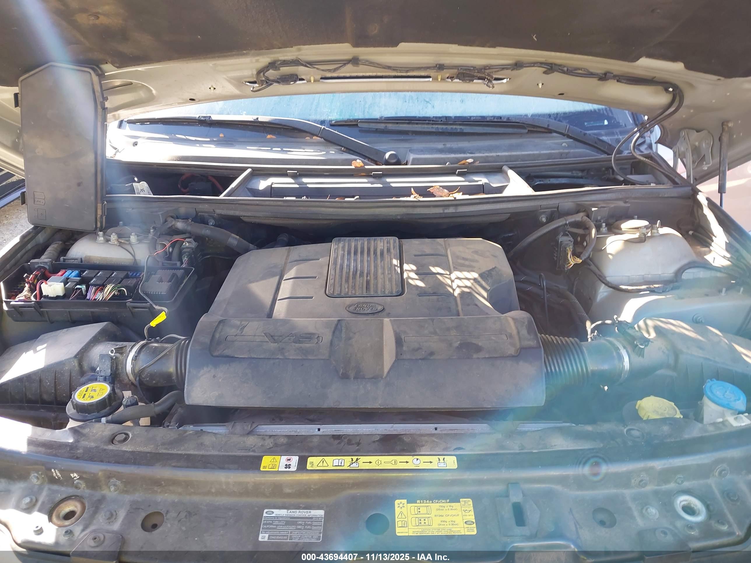LAND ROVER image 10