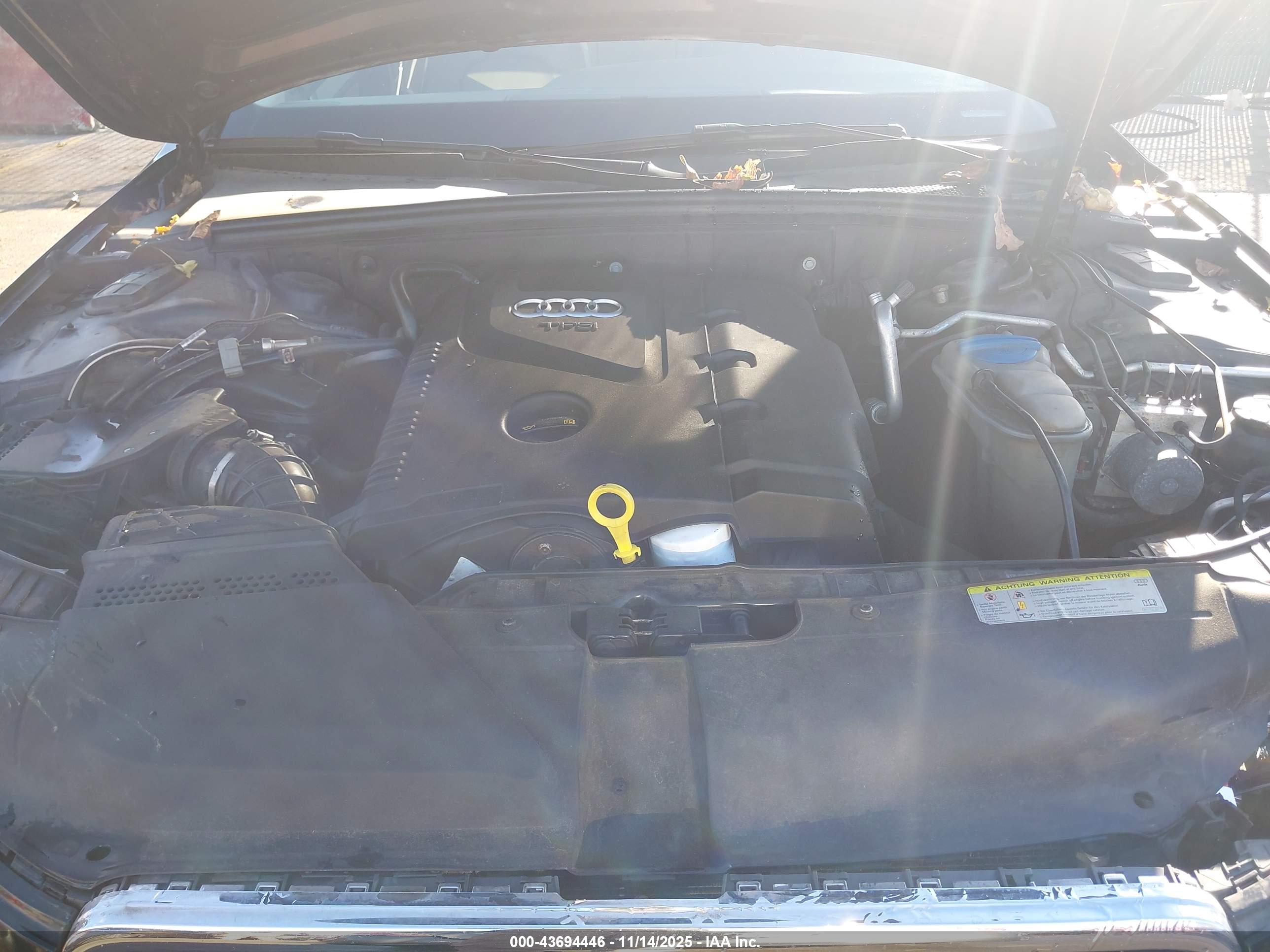 AUDI A4 image 10