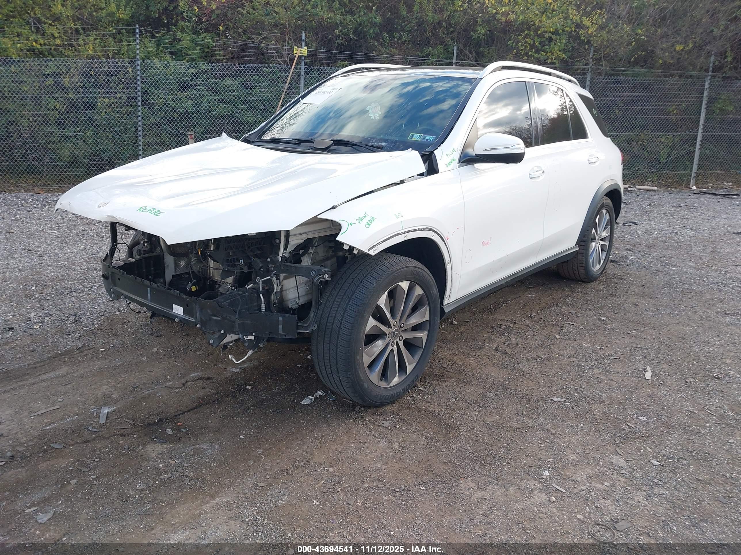 MERCEDES-BENZ GLE image 2