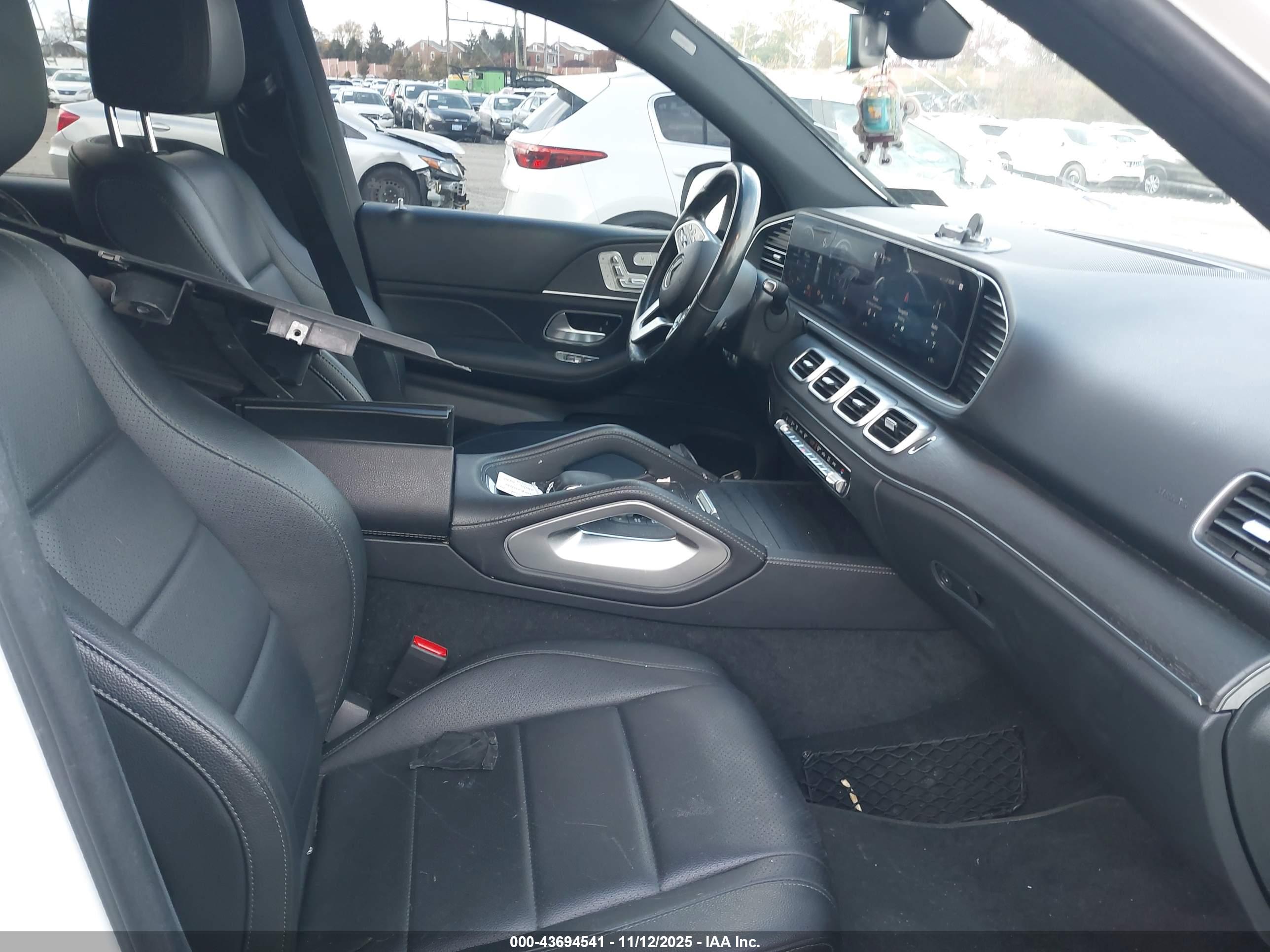 MERCEDES-BENZ GLE image 5