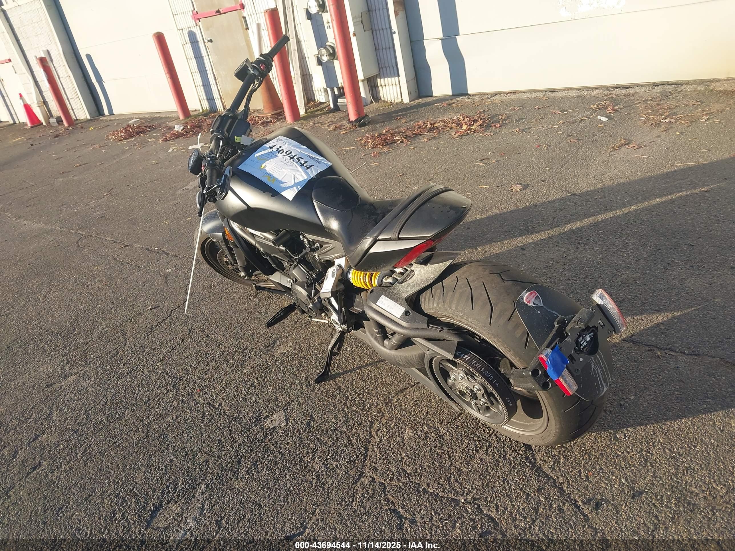 DUCATI XDIAVEL image 3