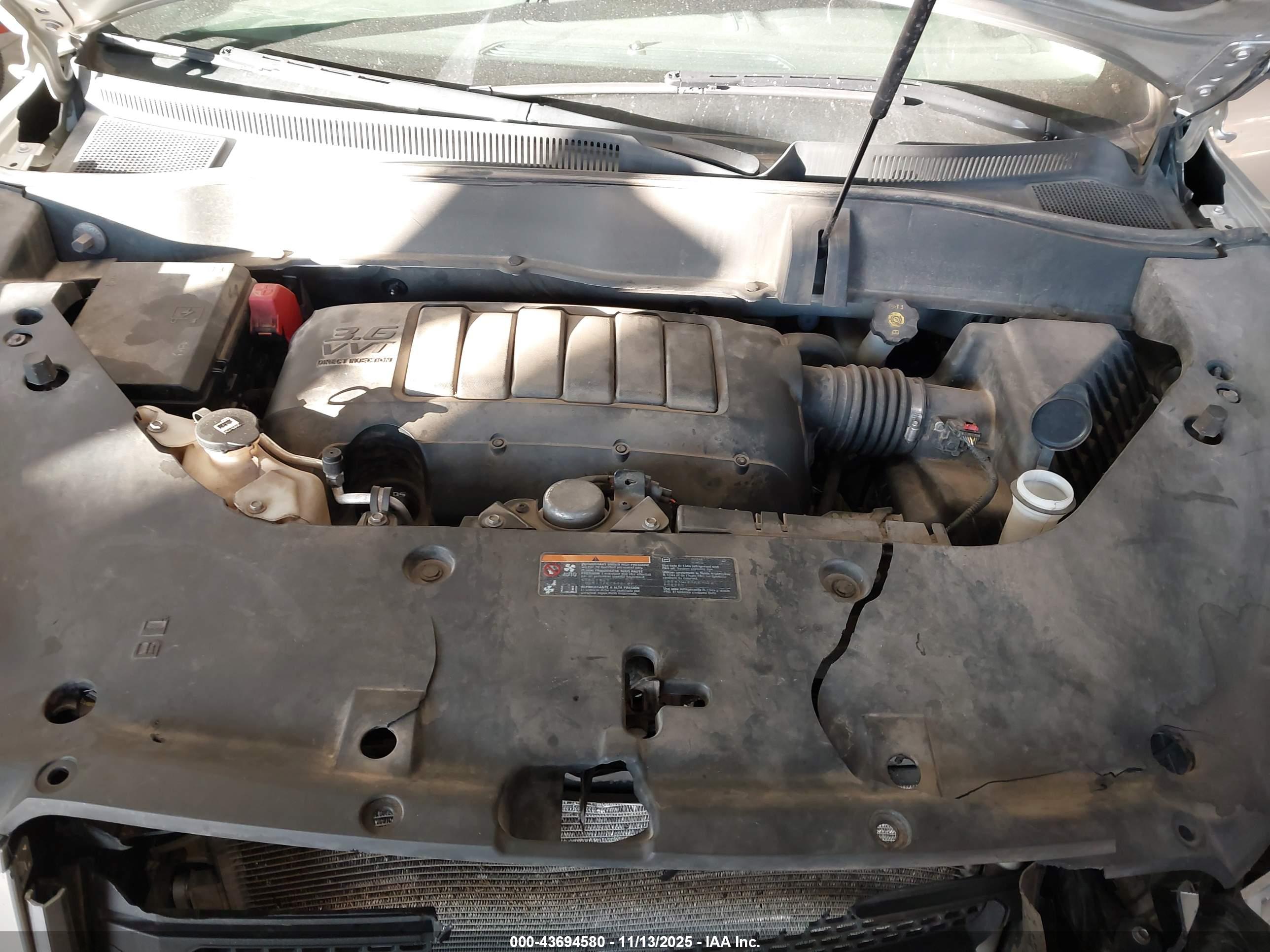 GMC ACADIA image 10