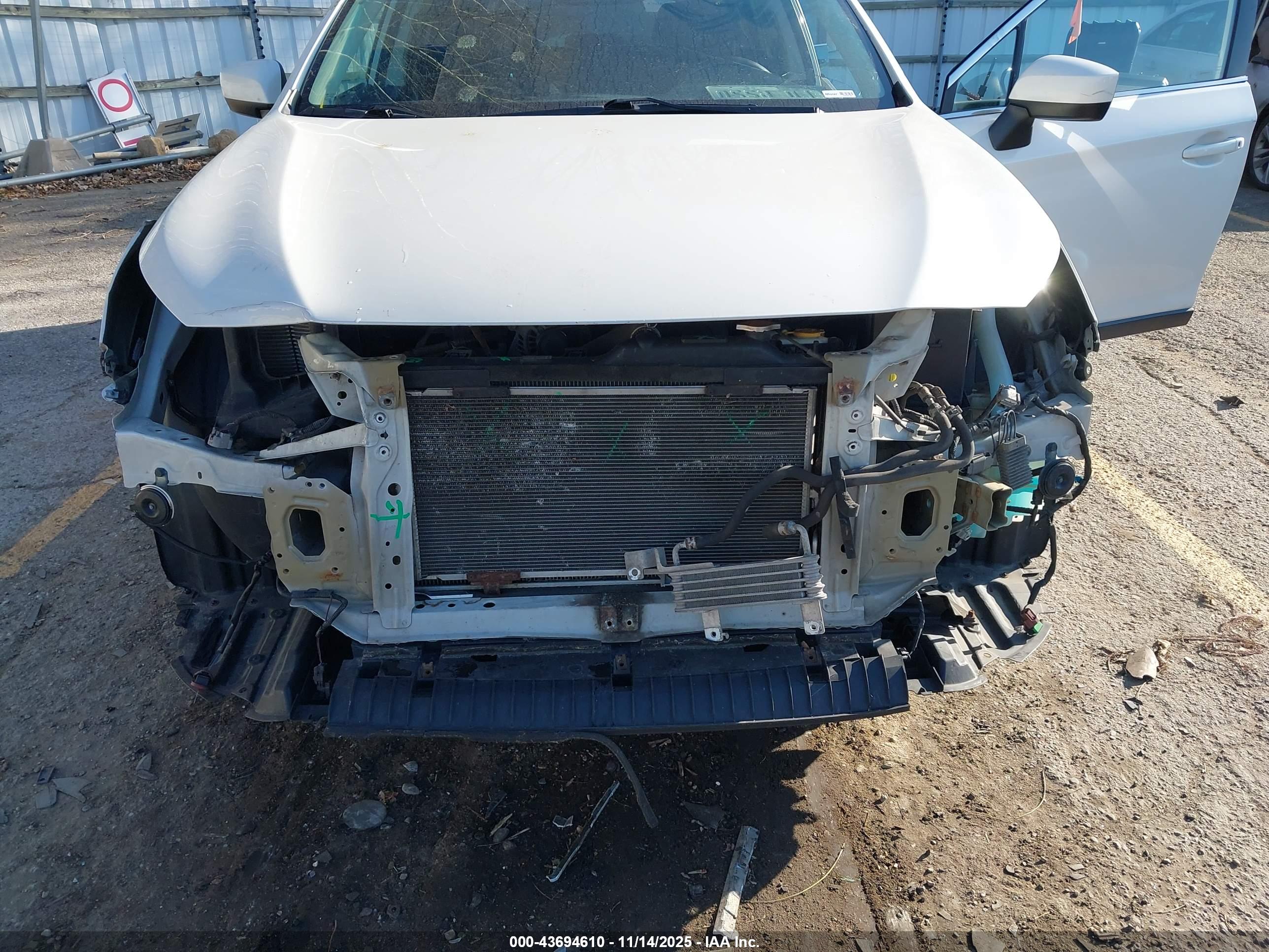 SUBARU OUTBACK image 6