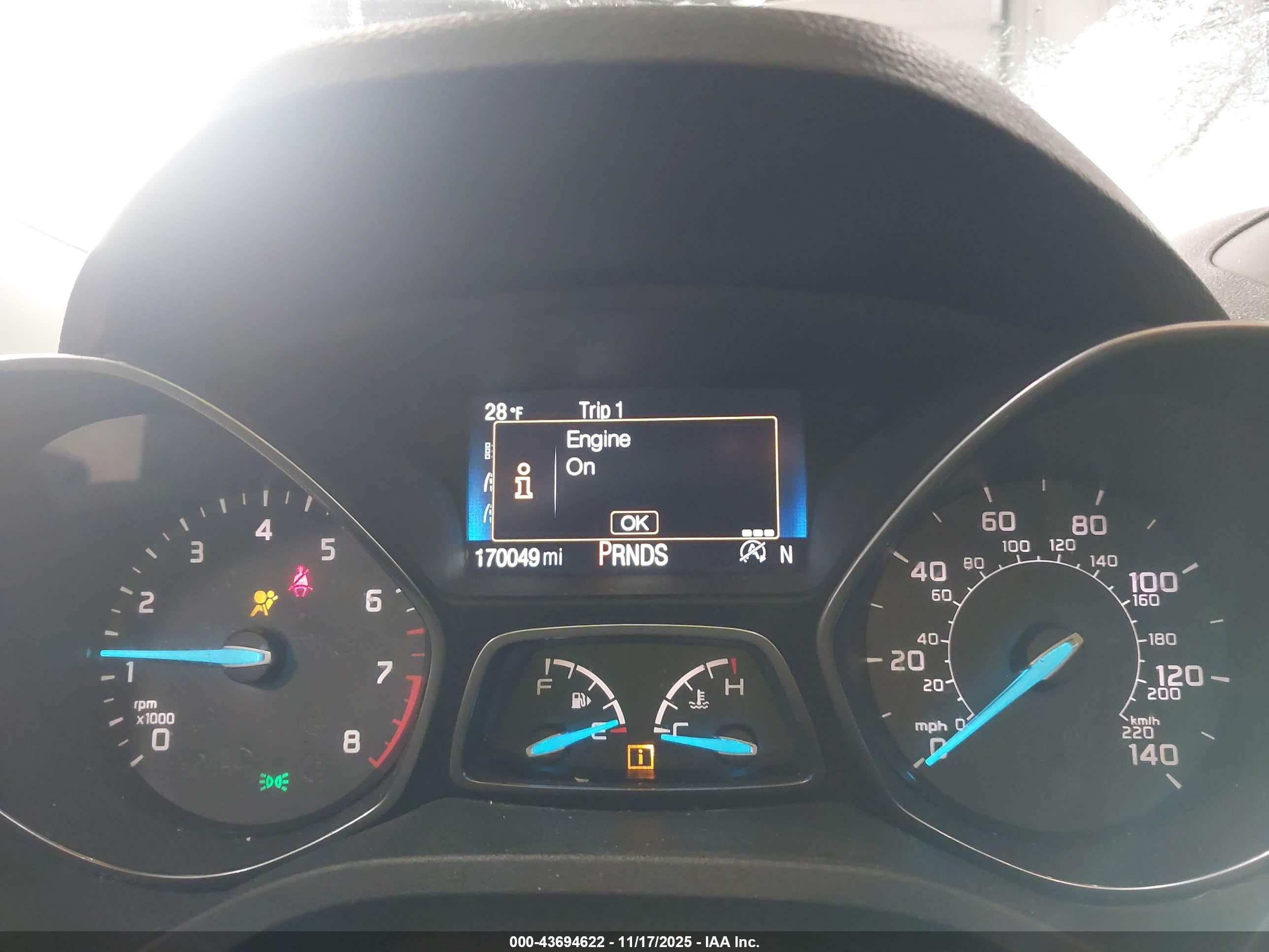 FORD ESCAPE image 7