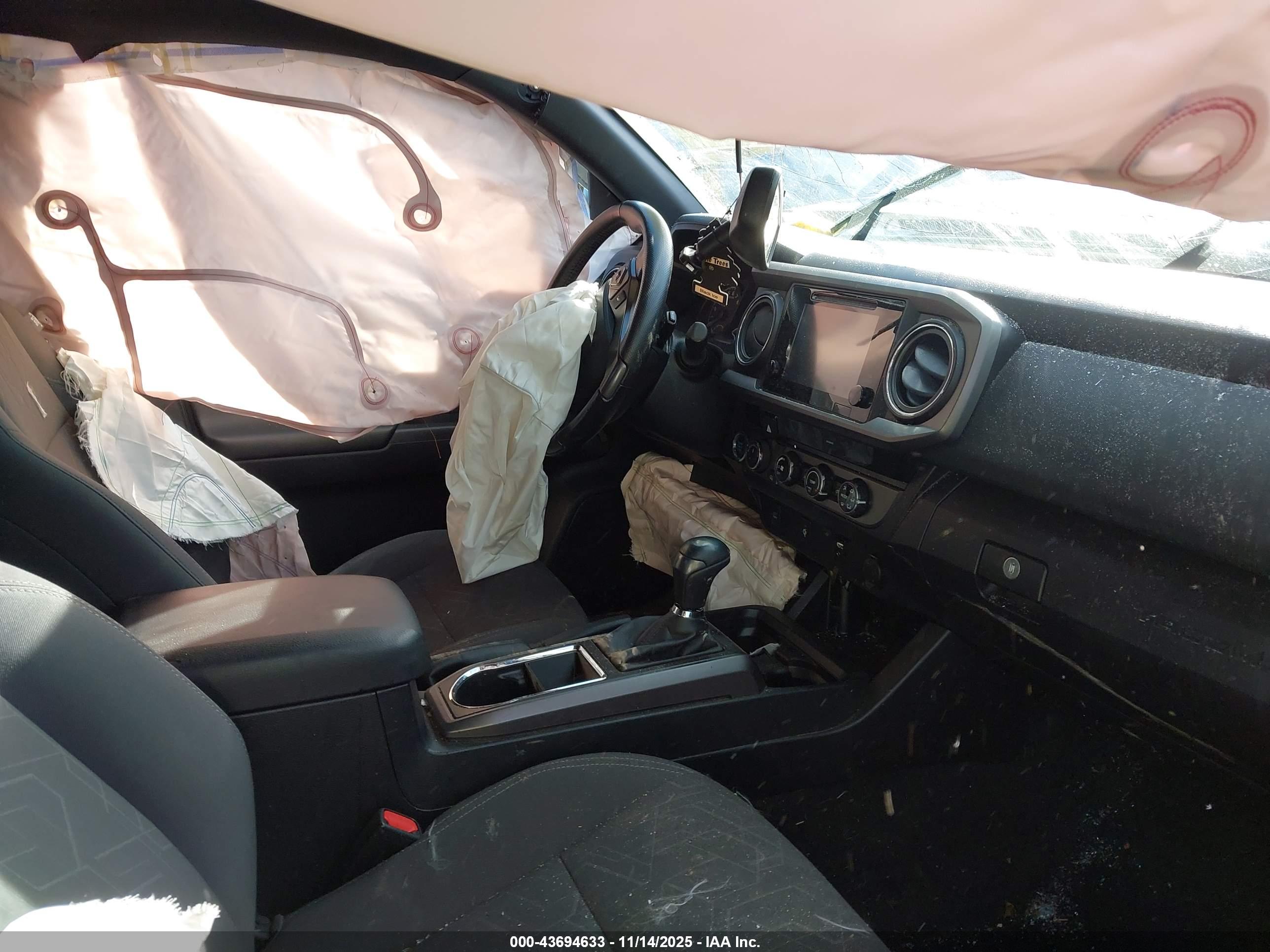 TOYOTA TACOMA image 5