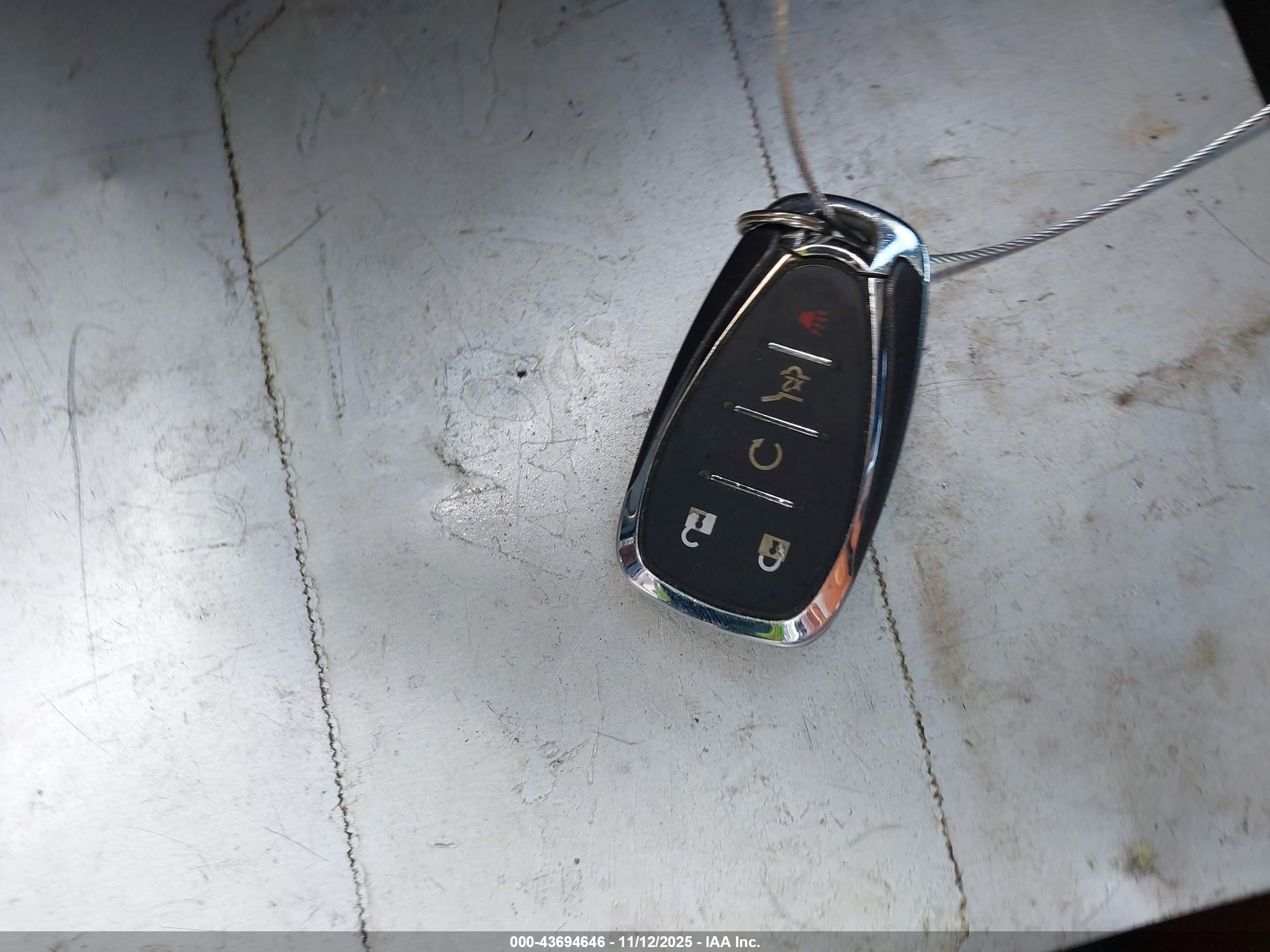 CHEVROLET TRAVERSE image 11