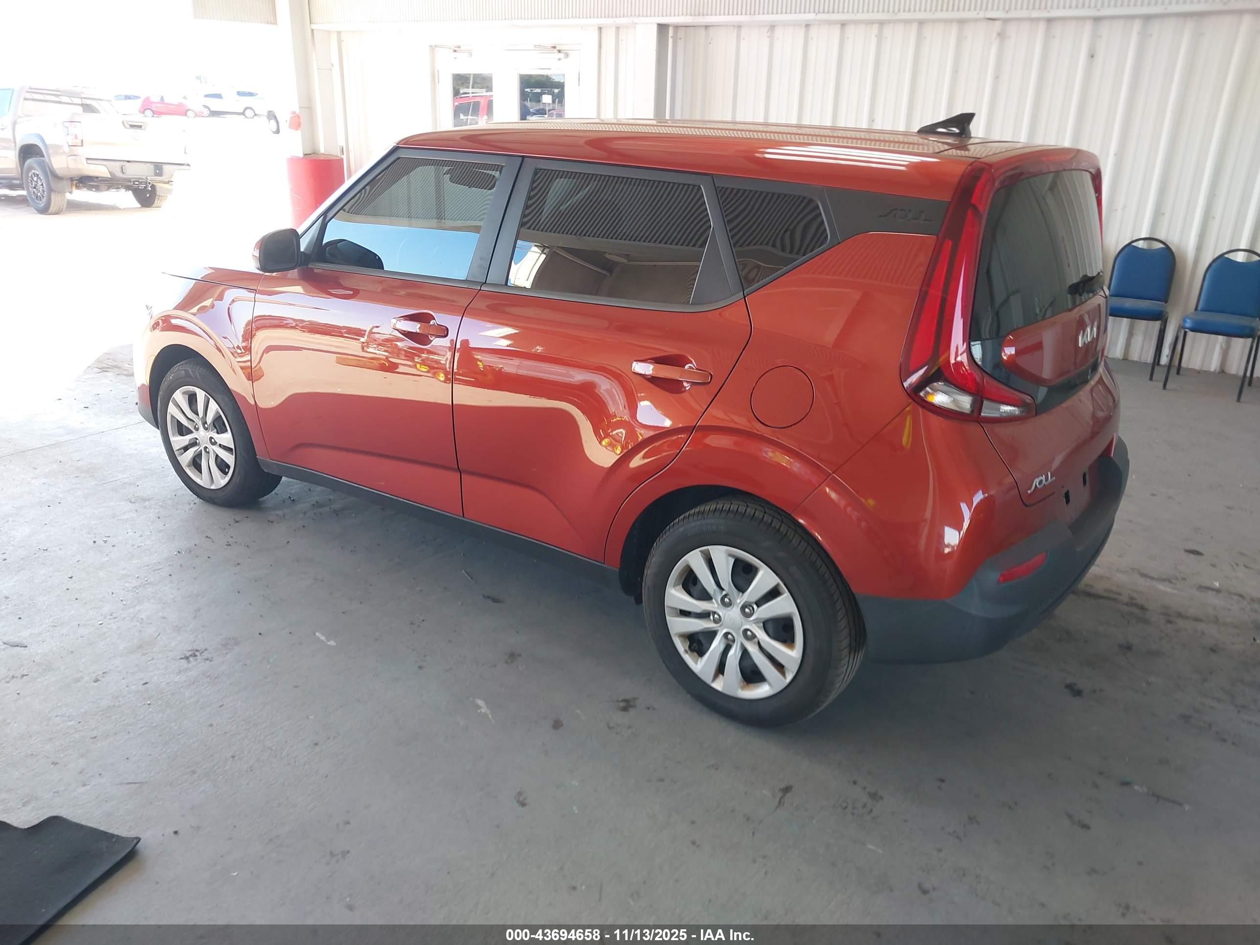 KIA SOUL image 3