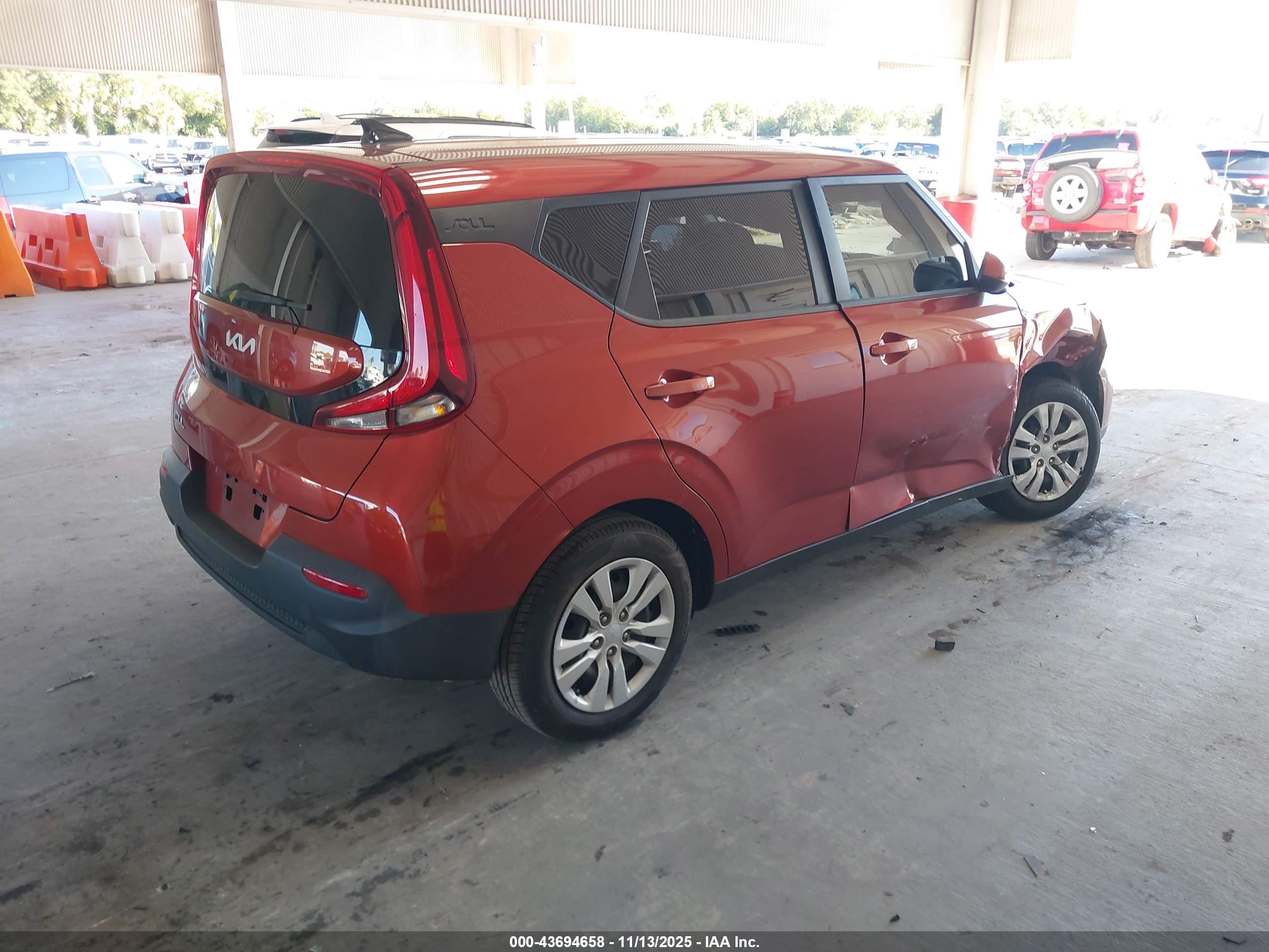 KIA SOUL image 4