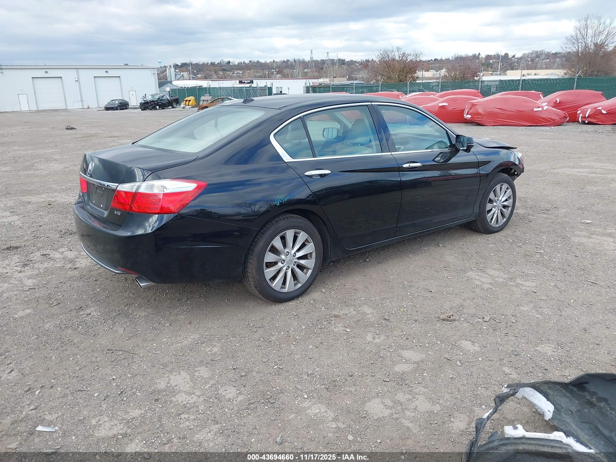 HONDA ACCORD image 4
