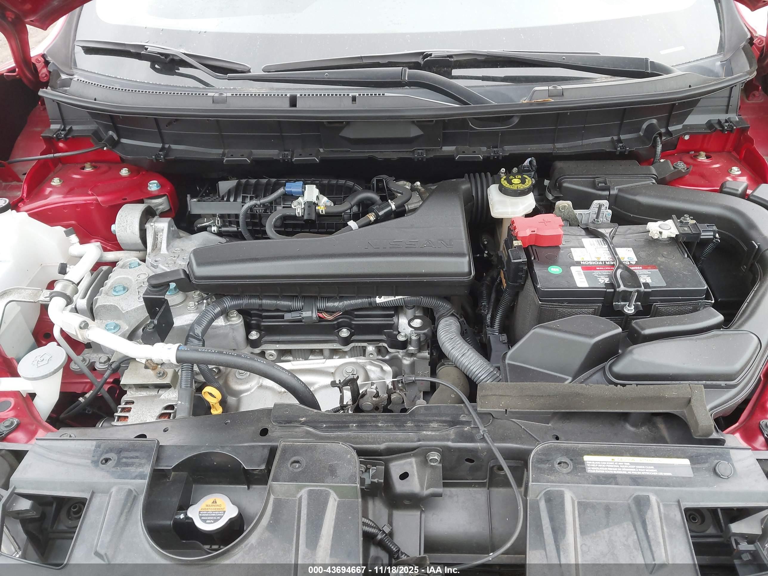 NISSAN ROGUE image 10