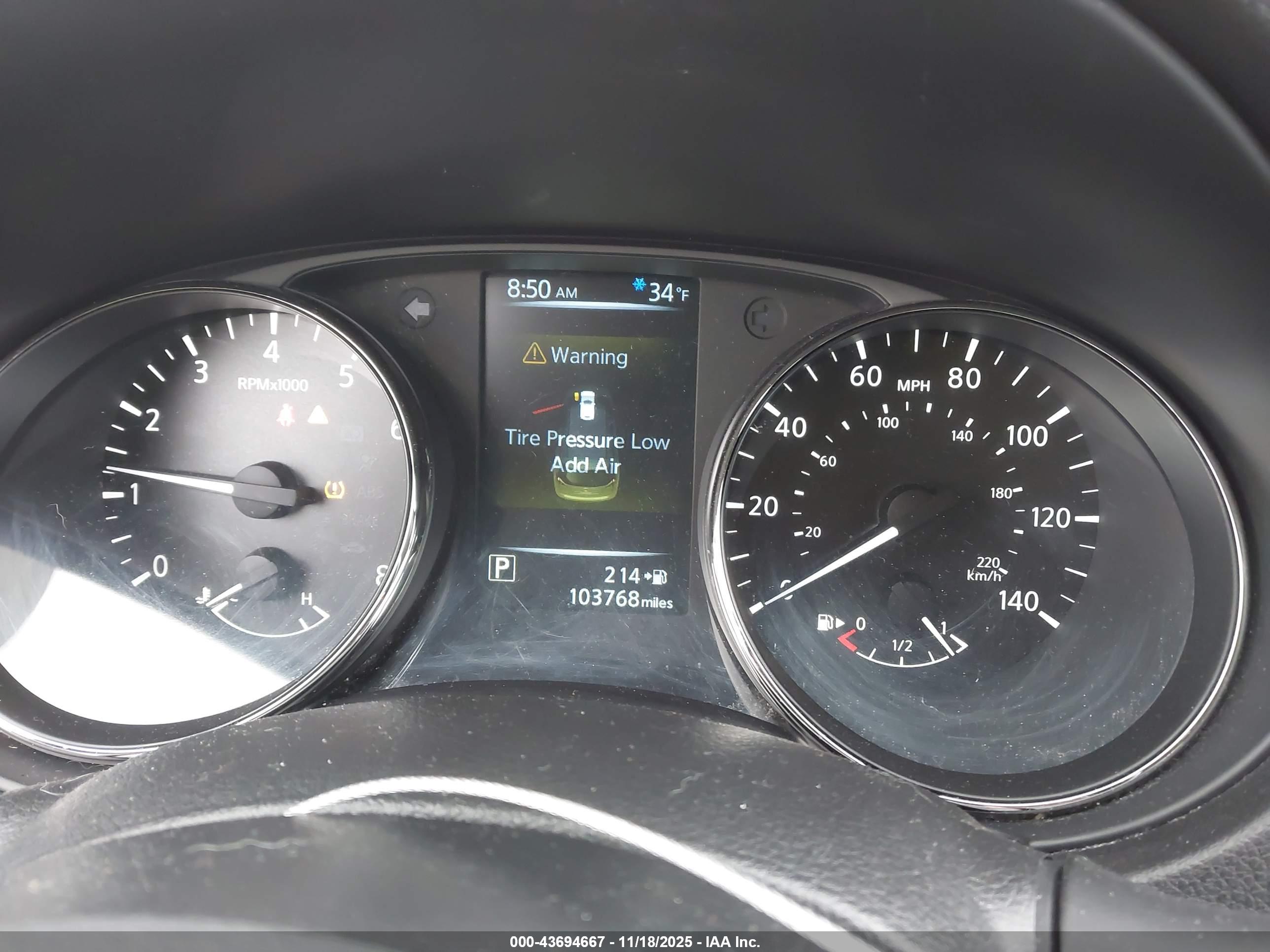 NISSAN ROGUE image 7
