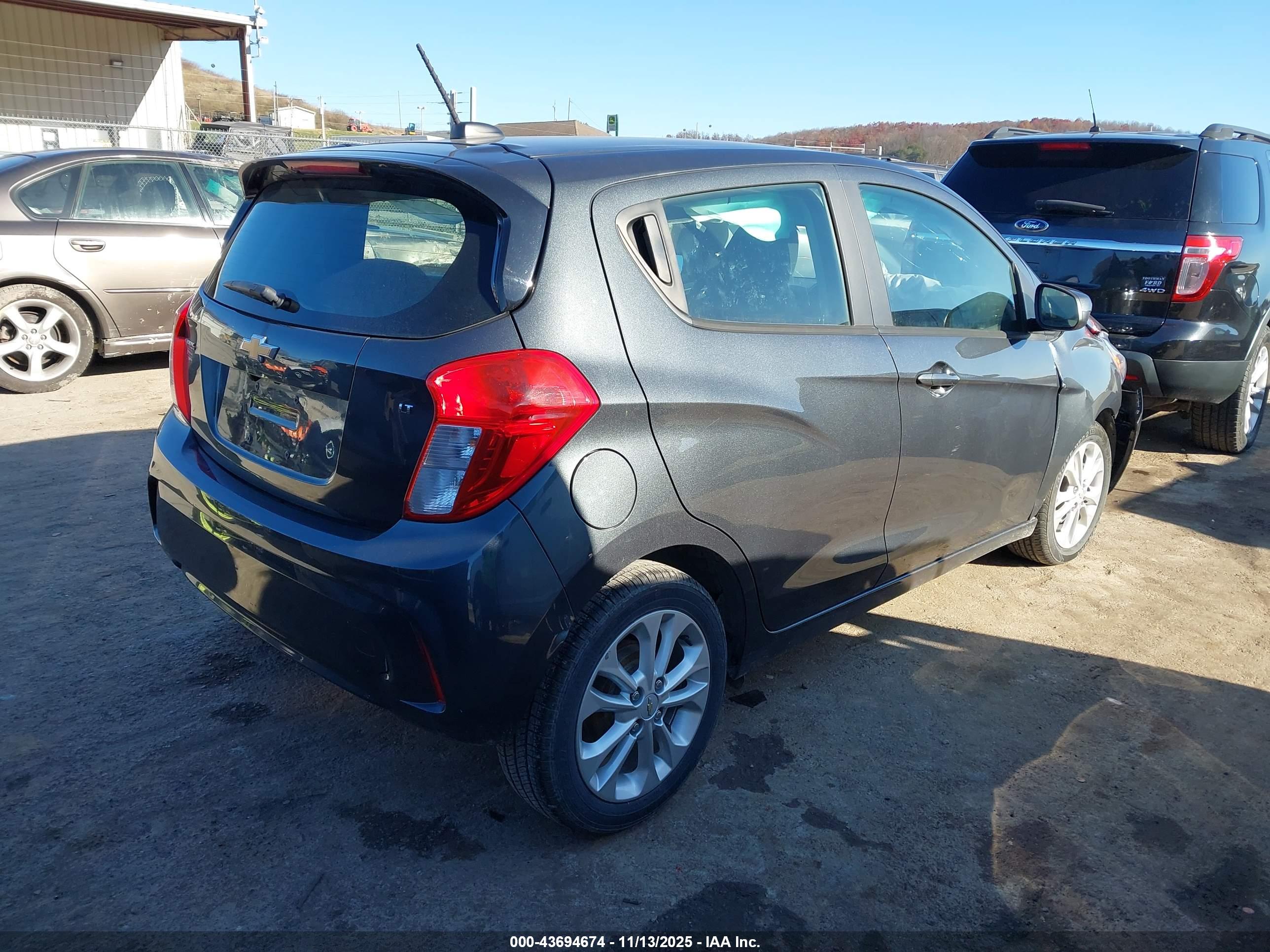 CHEVROLET SPARK image 4