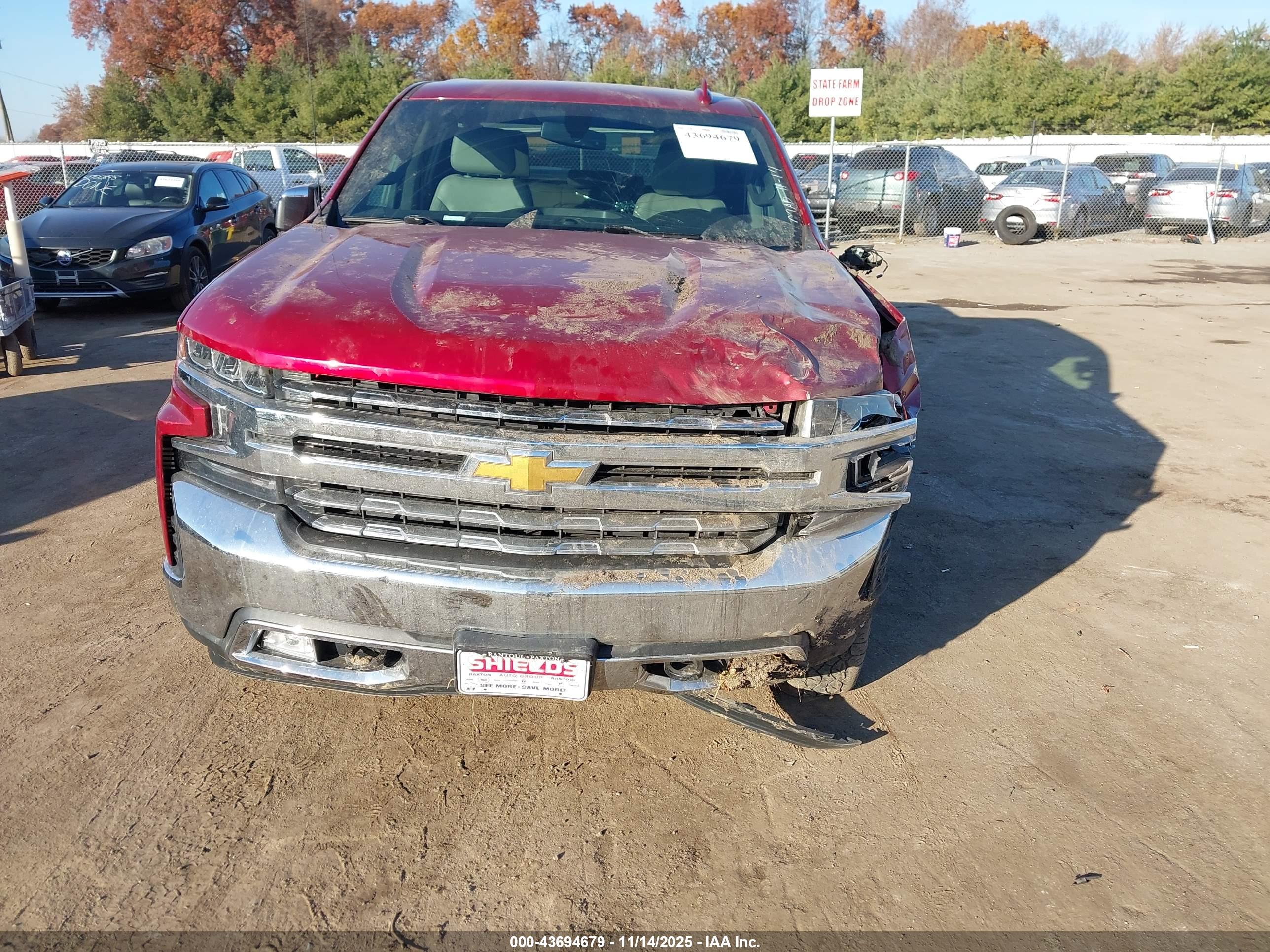 CHEVROLET SILVERADO image 6