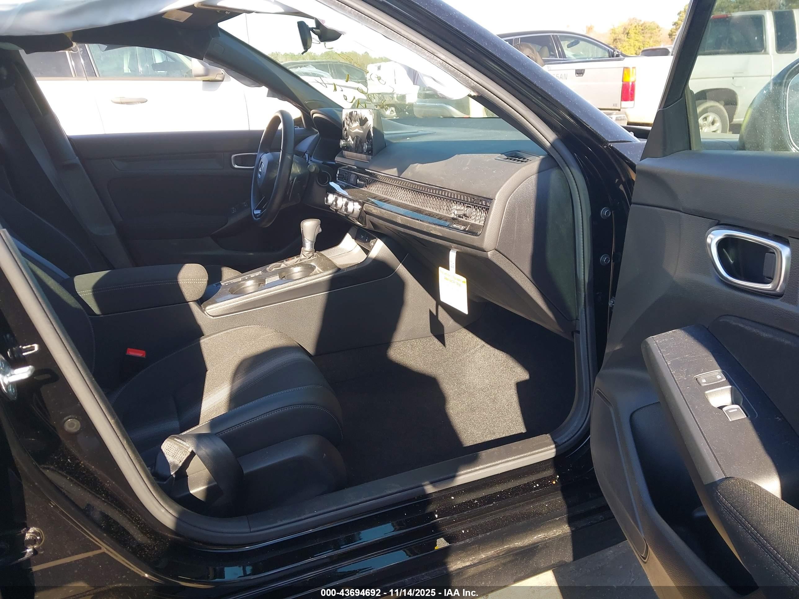HONDA CIVIC image 5