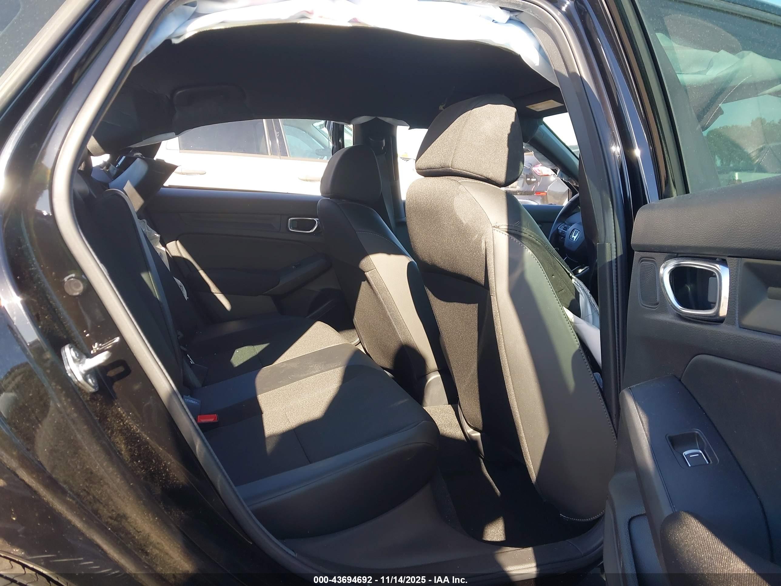 HONDA CIVIC image 8