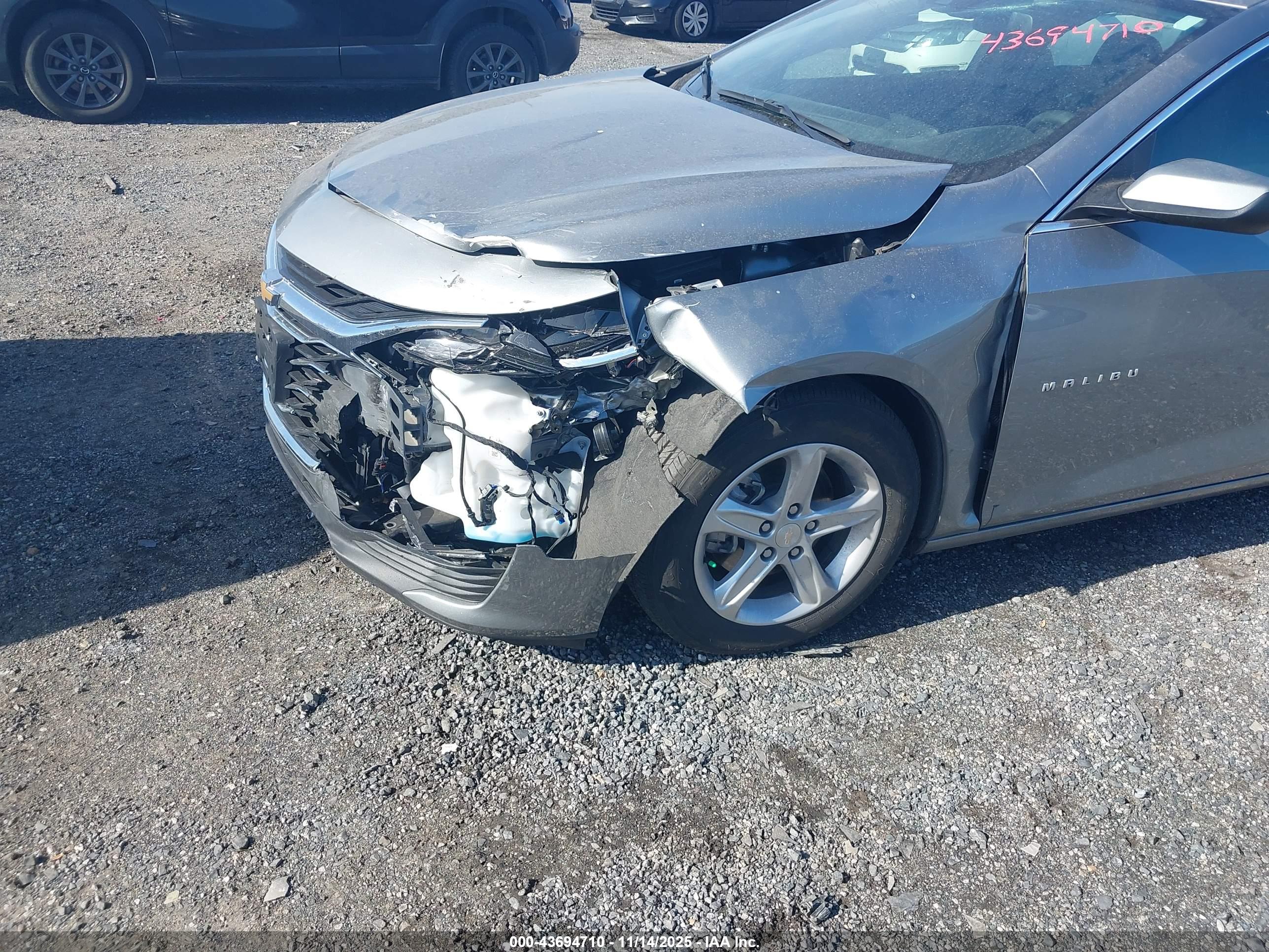 CHEVROLET MALIBU image 6