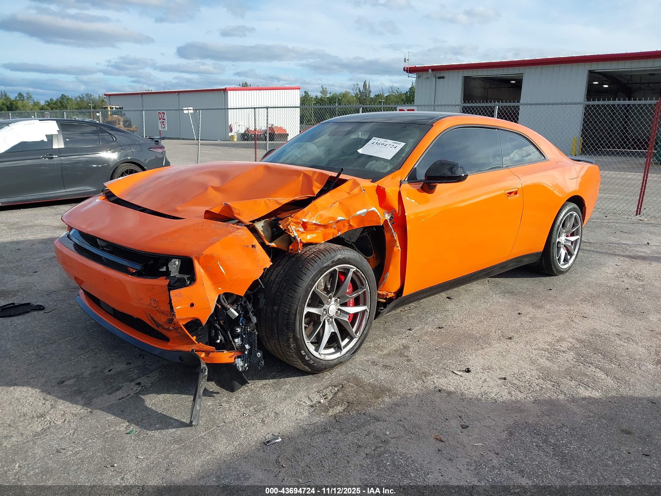 DODGE CHARGER image 2