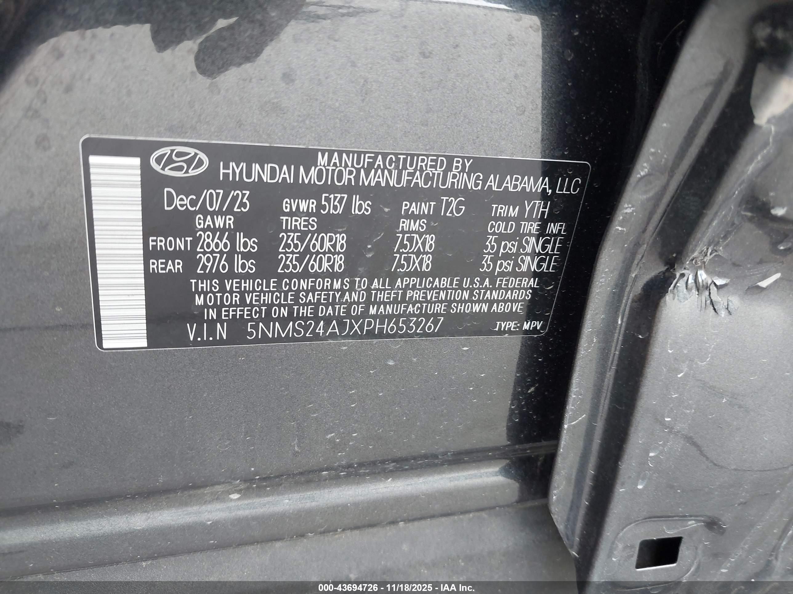 HYUNDAI SANTA image 9